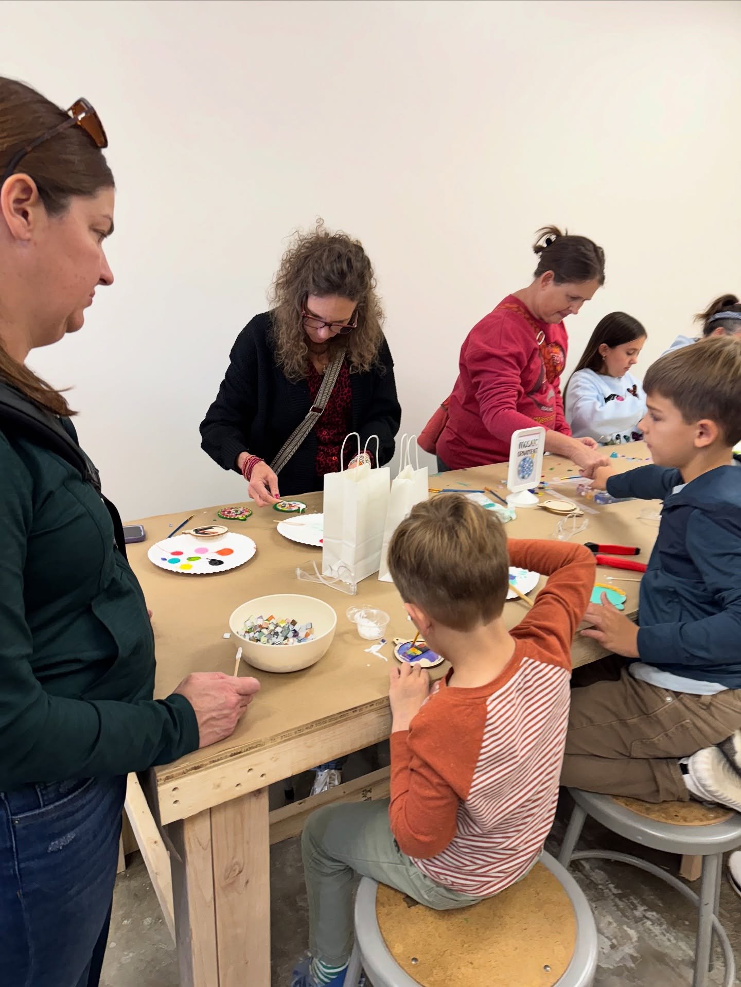 Mosaic ornament night 🩷✨