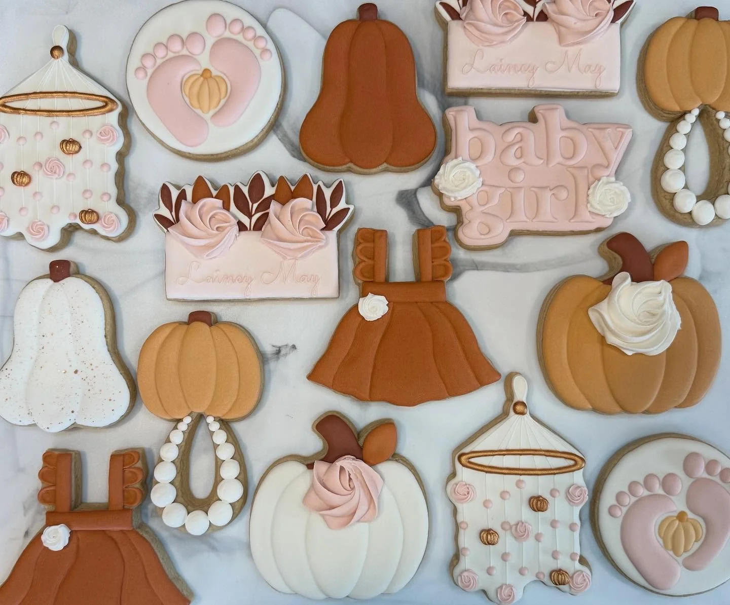 My favorite fall set to date 🧡