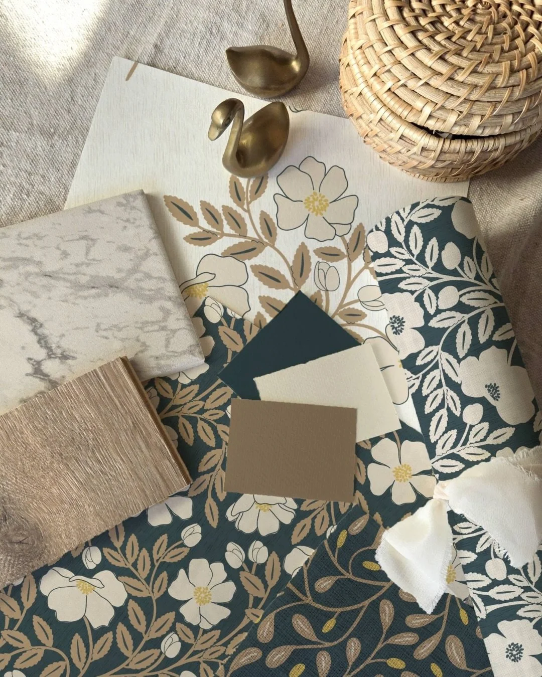 Sketch to pattern - inspired by all the spring flowers coming out in force here in oz

Colours from the Benjamin Moore 2026 colours collection 

Mockup @yourcreativementorship 🫶

#procreatepattern #surfacepatterndesigner #wildrose #wallpaperdecor #f