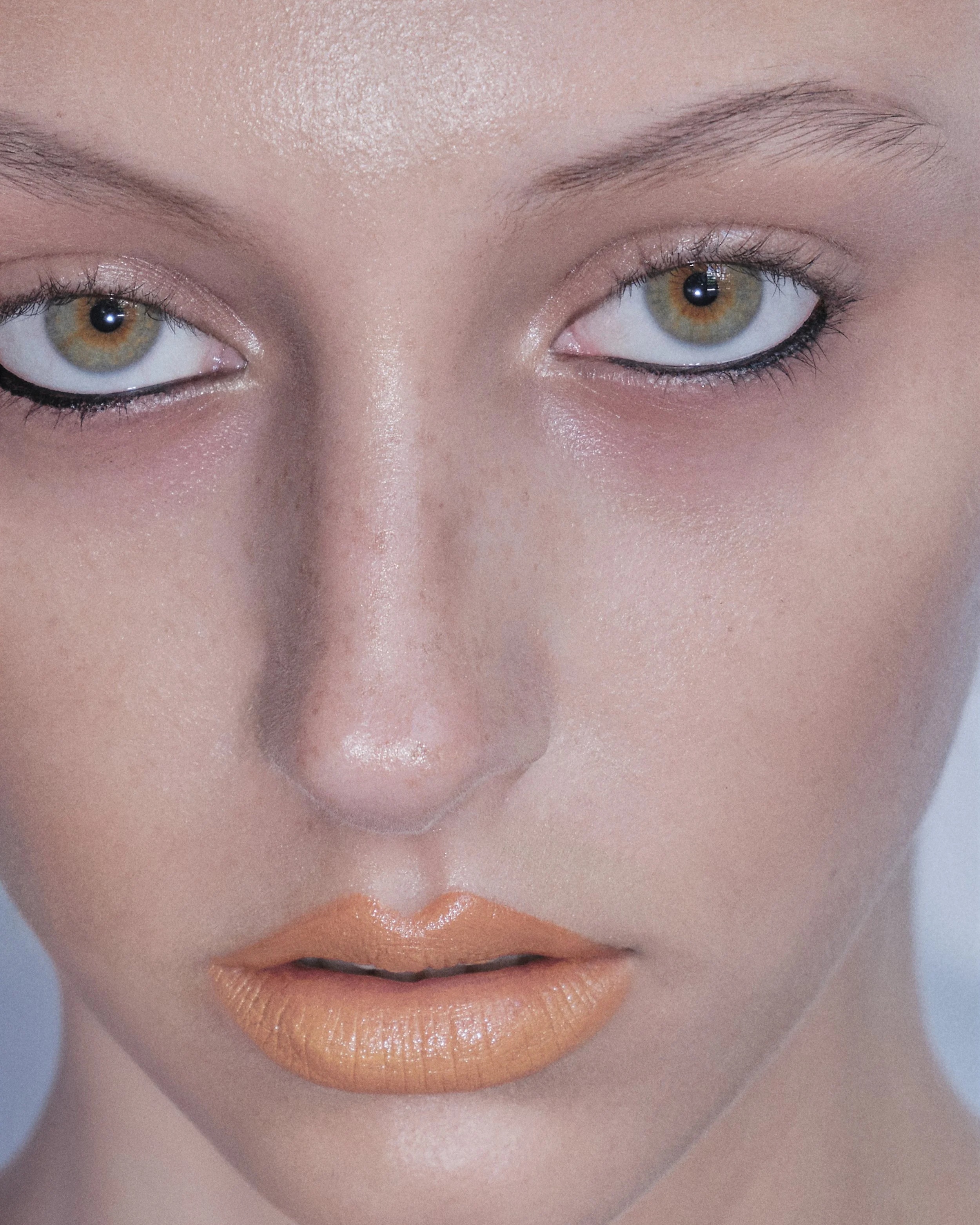 ELLIE_LA_BEAUTY8394+1+1.png