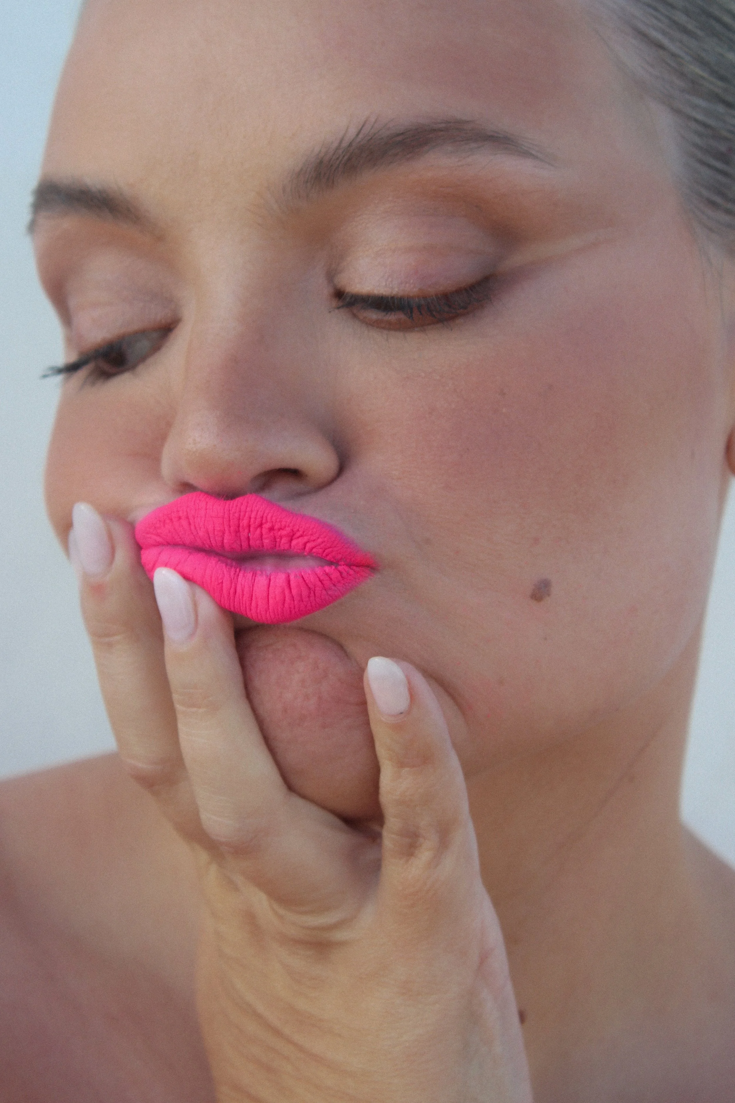 ALLIE WEBER PINK LIP TEST *-6.JPG