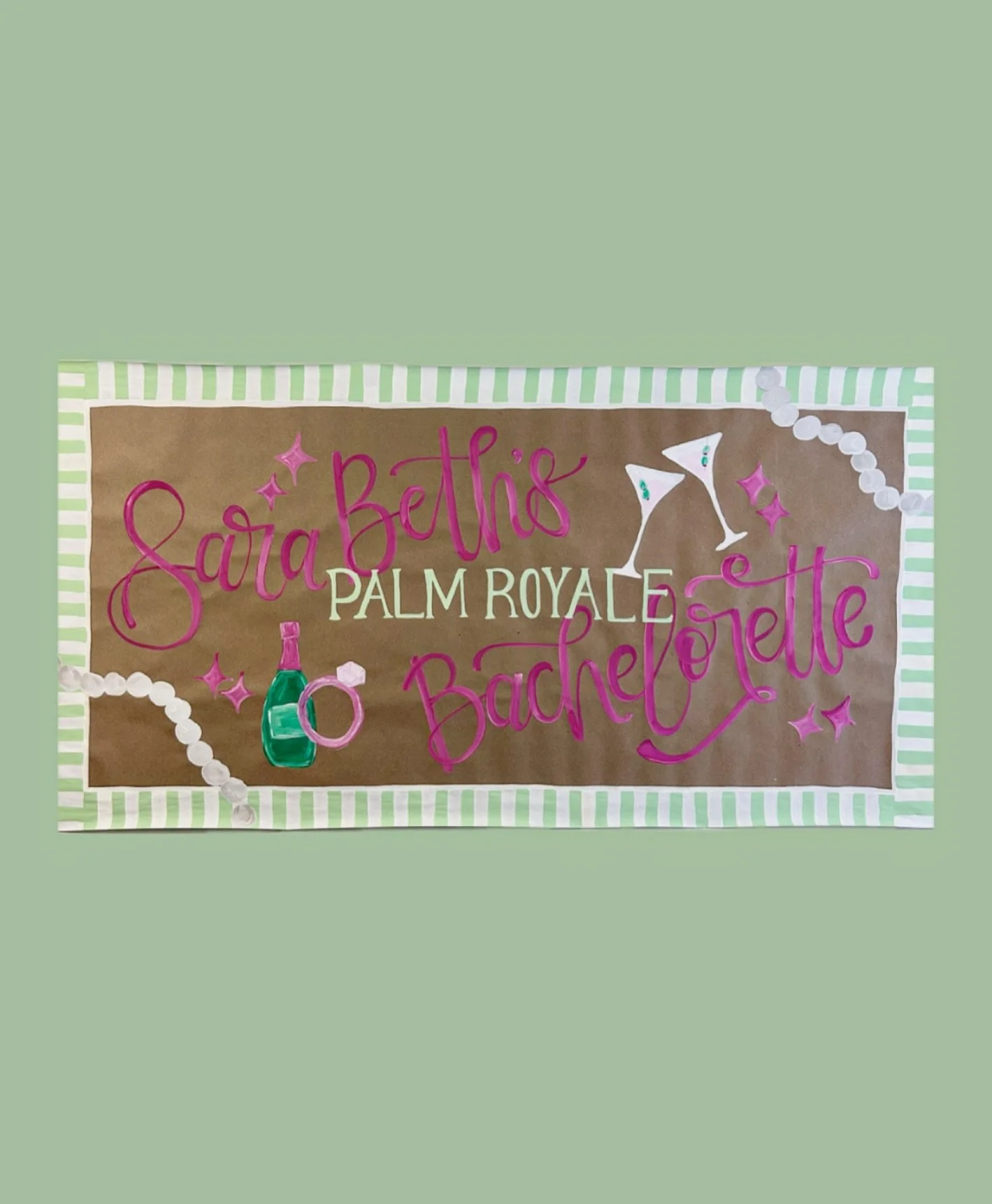 Might have found a new way to 🤳📸 anyways, the border on this is one of my favorites! 🌴💍