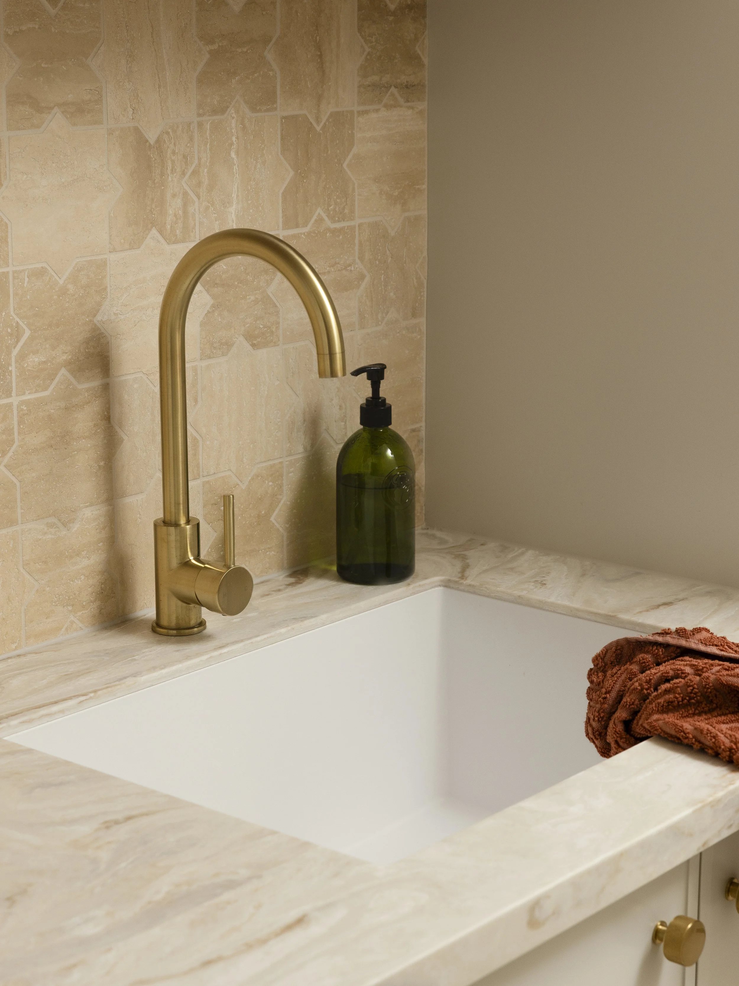 abmcabinetry - Interiors Laundry-4456.jpg