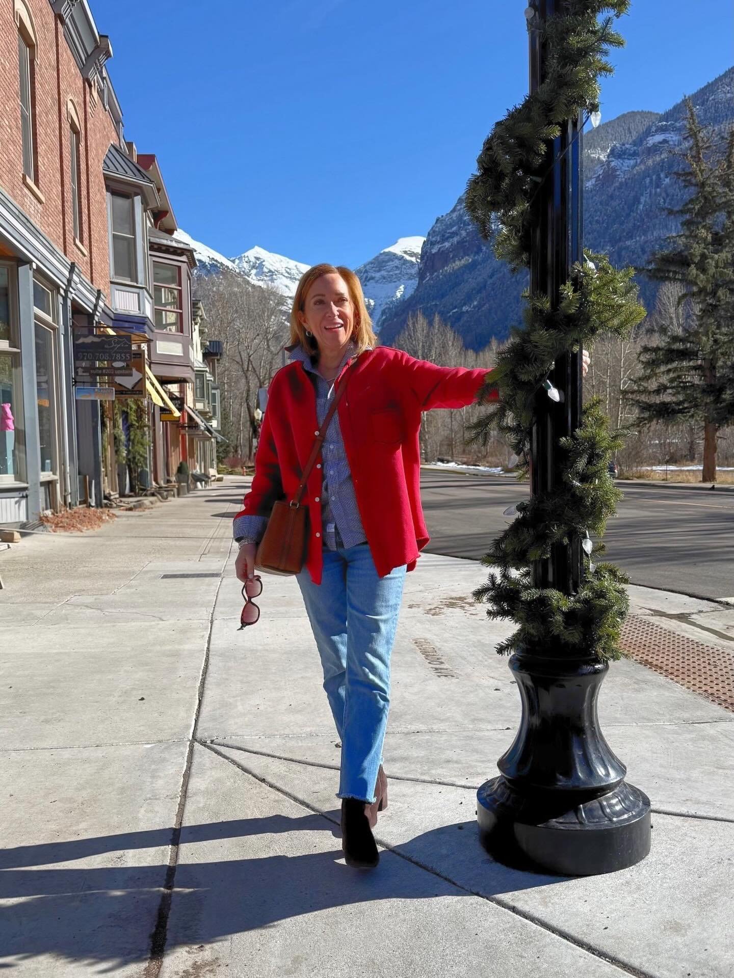 Feeling extra thankful today&hellip; for the big things, the quiet things, and especially you. This community has become one of my favorite parts of life&mdash;your kindness, encouragement, and support mean more than you know. 🤍

Comment SHOP below 