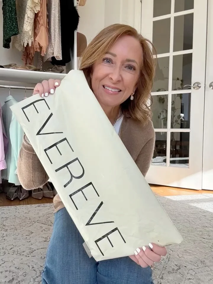 I&rsquo;m excited to try some new arrivals from @evereveofficial 🛍️! 

If you&rsquo;d like a little no to these and other items I purchased, comment the word LINK, and I&rsquo;ll send it over to you.

Fashion over 50, Evereve new arrivals, petite st