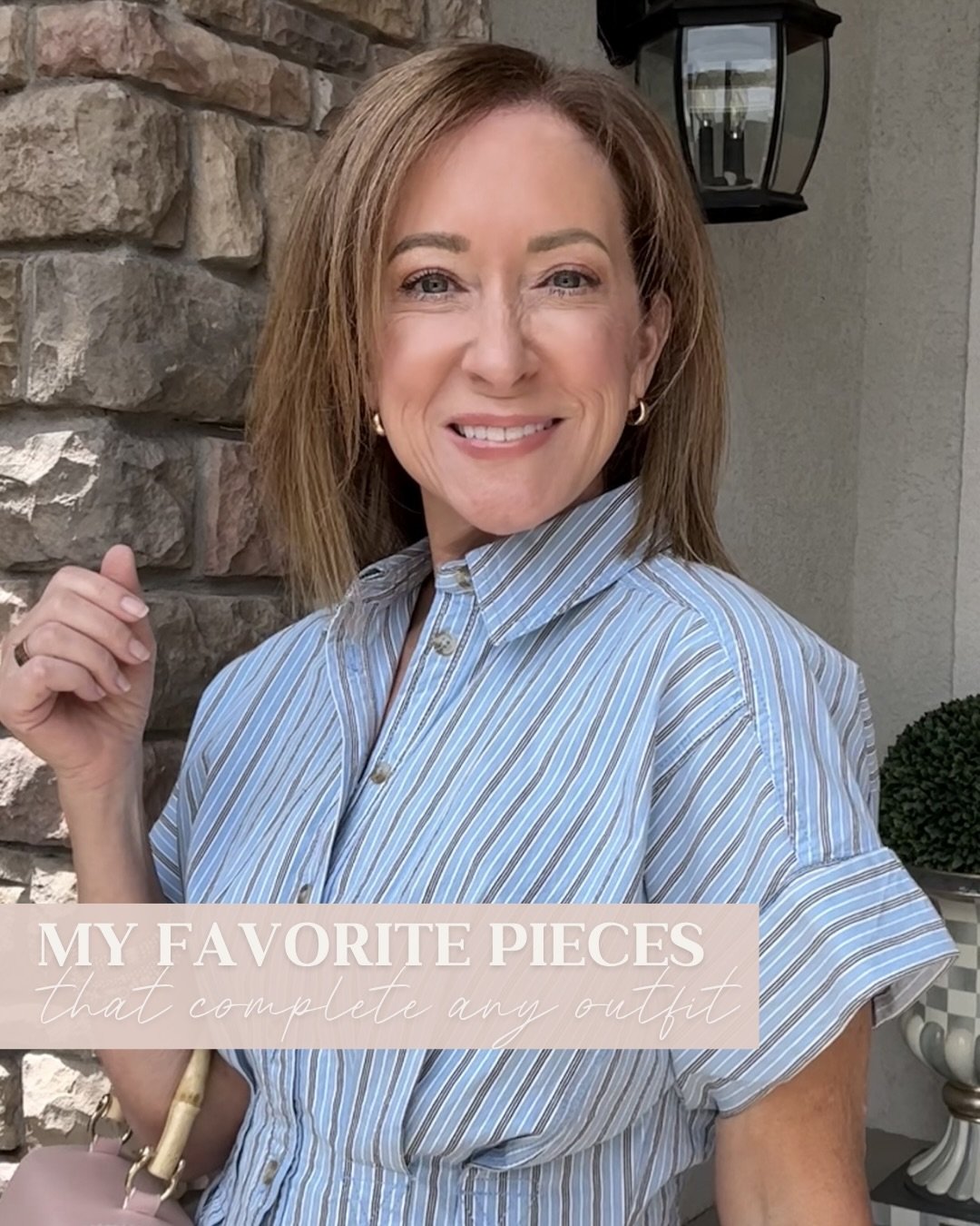 The finishing touches are usually what make an outfit feel the most personal!

A cute bandana adds just enough color and texture without trying too hard, especially when the rest of the look is kept simple. A delicate necklace and small gold hoops ar