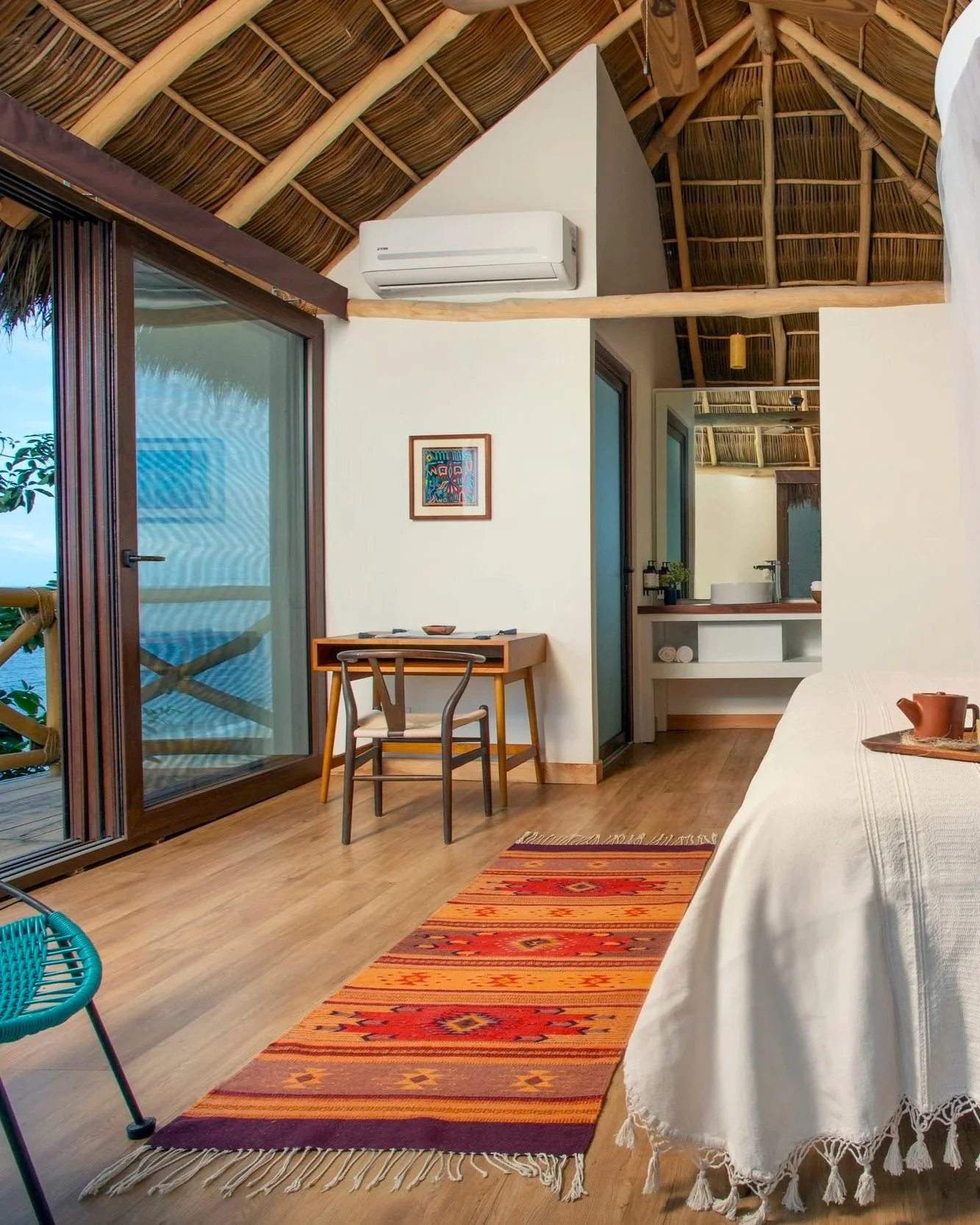 Rooms-Casita-03.jpg