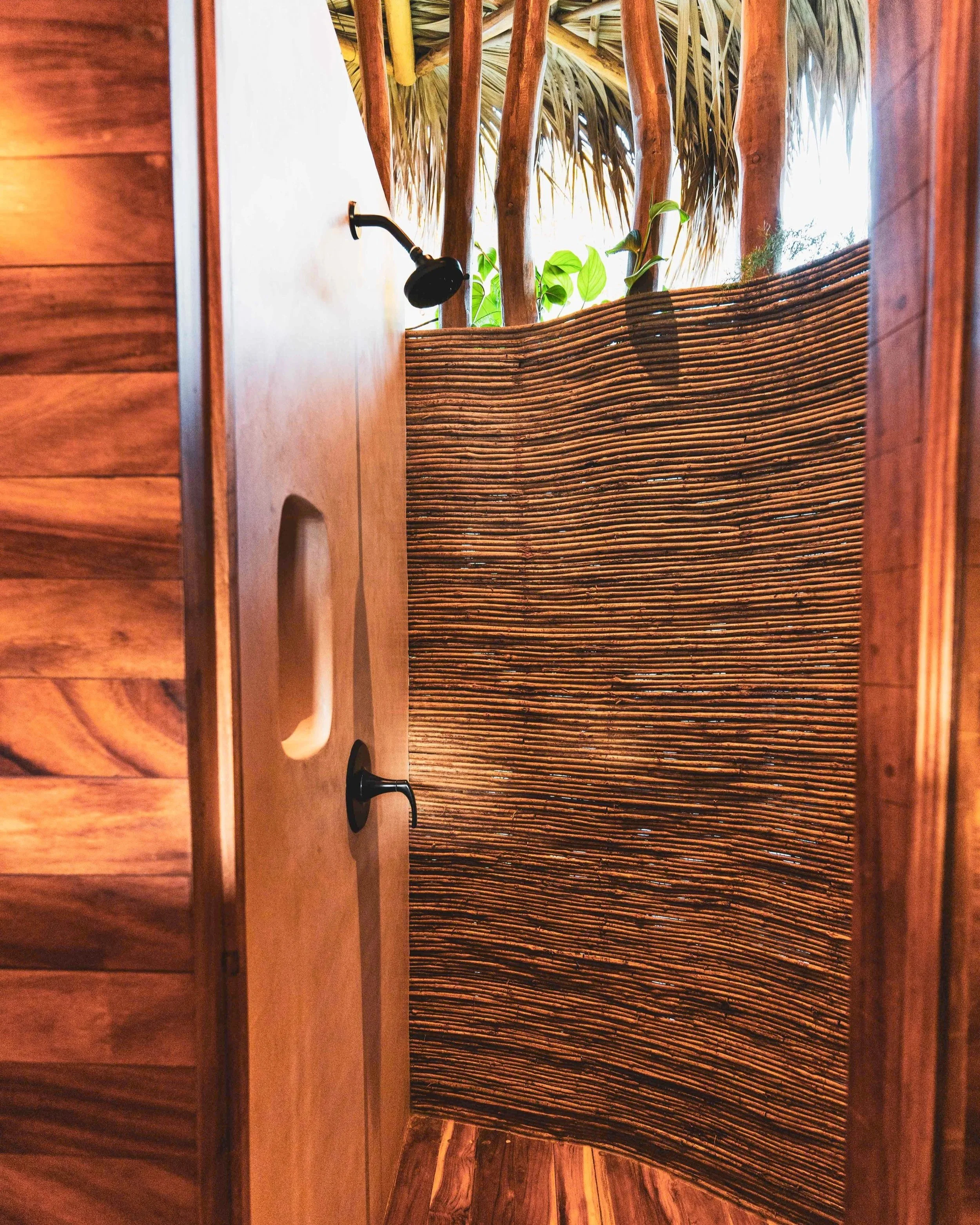 shower-tree-house-el-salvador.jpg