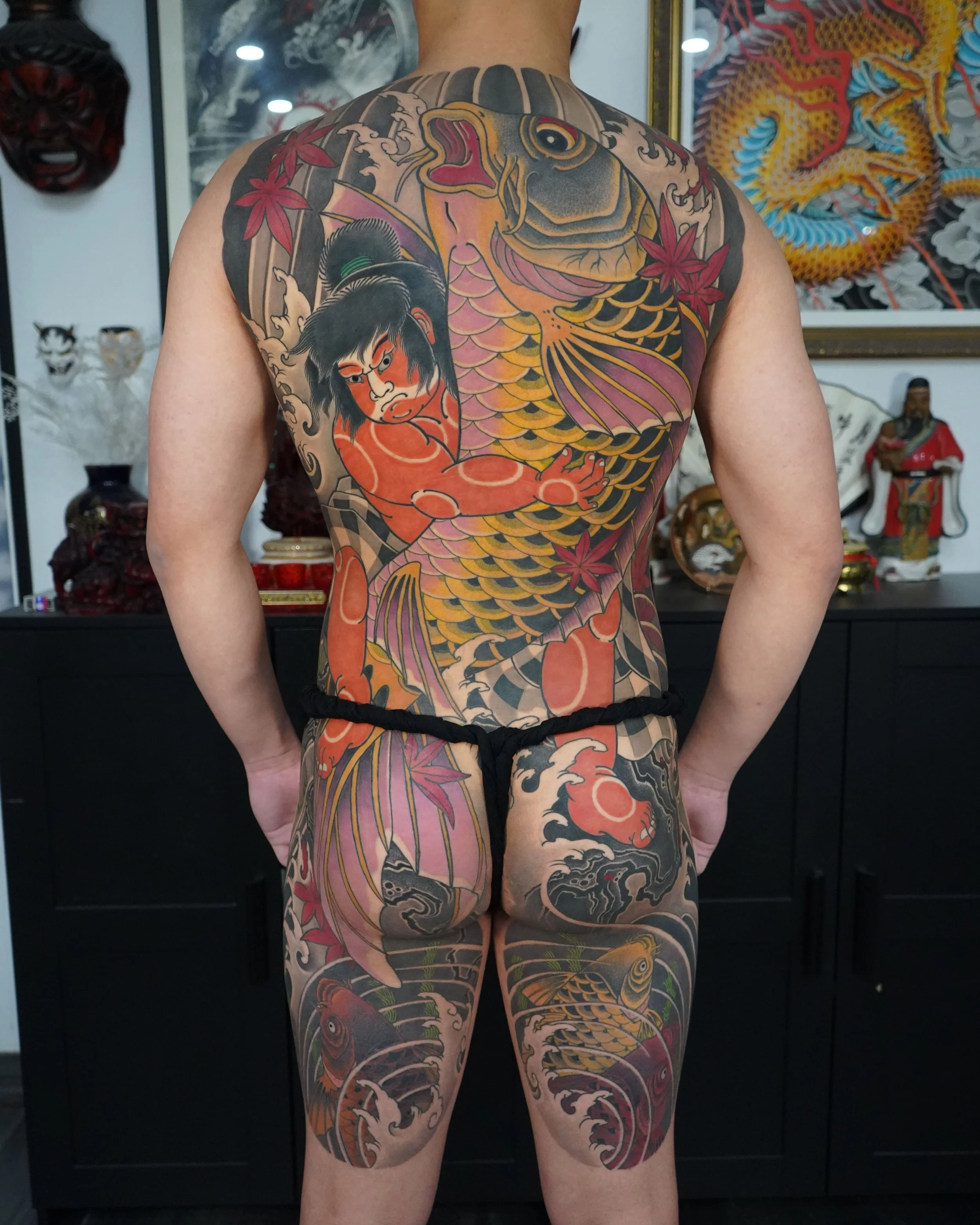 kintaro+back+piece+colour+koi+fish.png