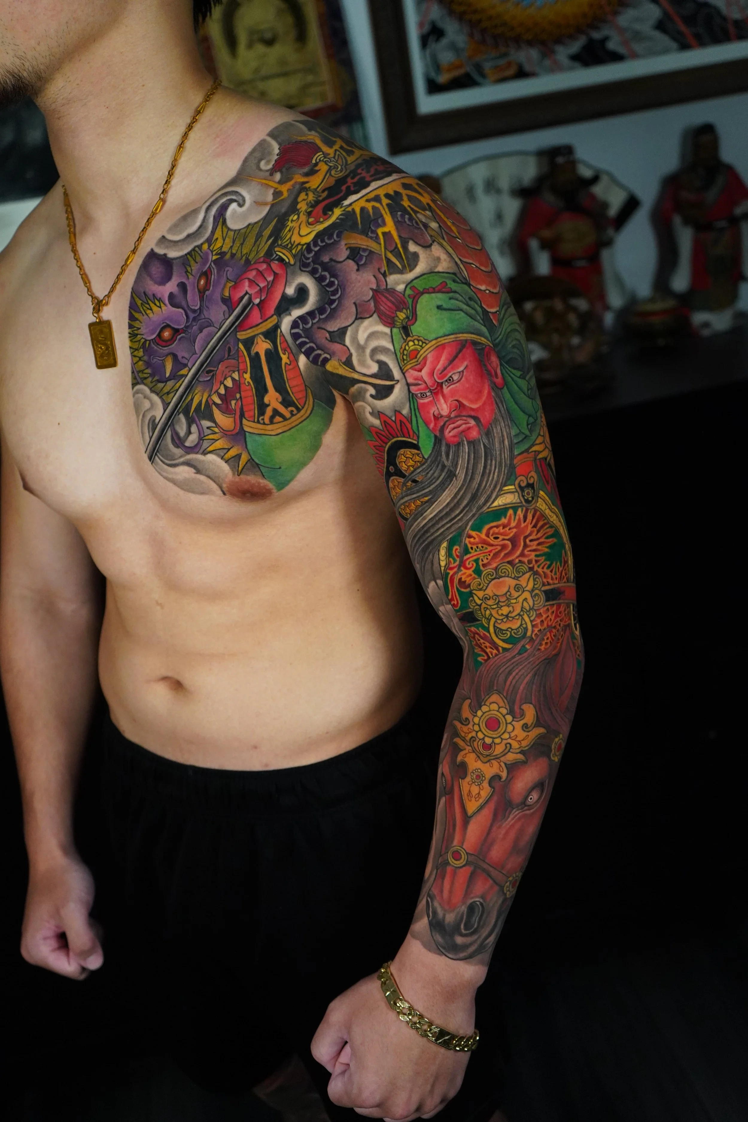 guan yu sleeve.JPG