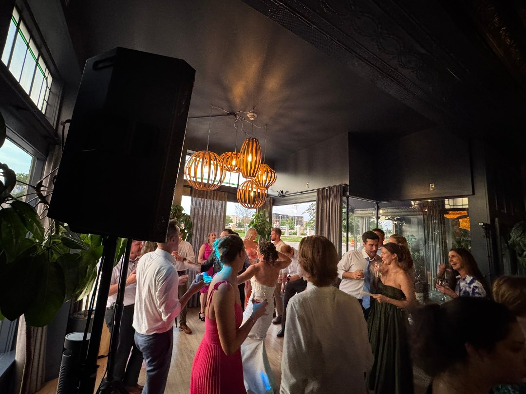 The moment hits different when the lights, the music, and the people all sync up 💫
Bride and groom tearing it up with their people&mdash;this is what it&rsquo;s all about.
Dance floor energy? Handled.

Links in bio to lock in your date.

#ColumbusWe