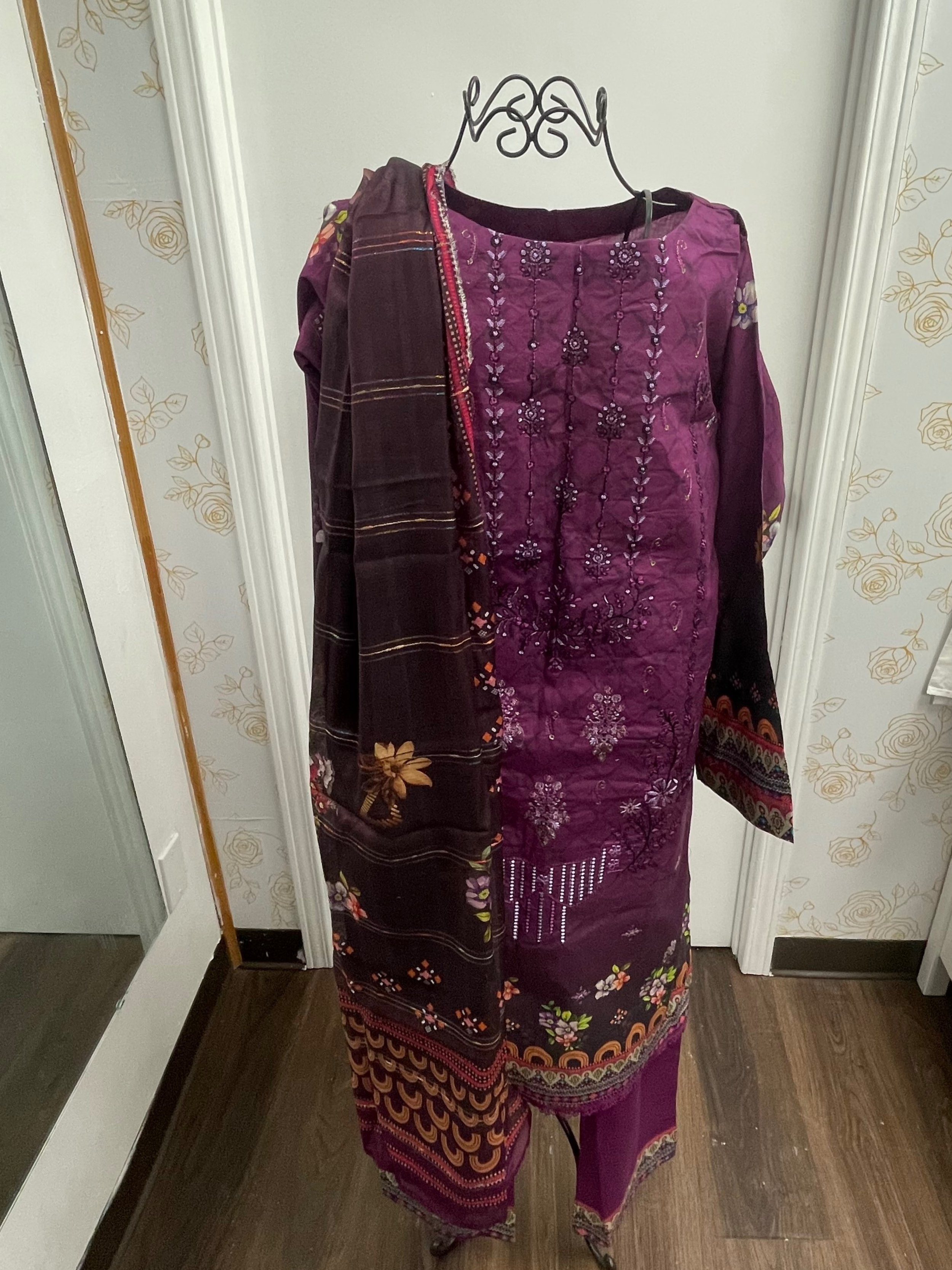 Dark Purple 3 Piece suits lawn Printed Embroidery Pakistani Traditional wear