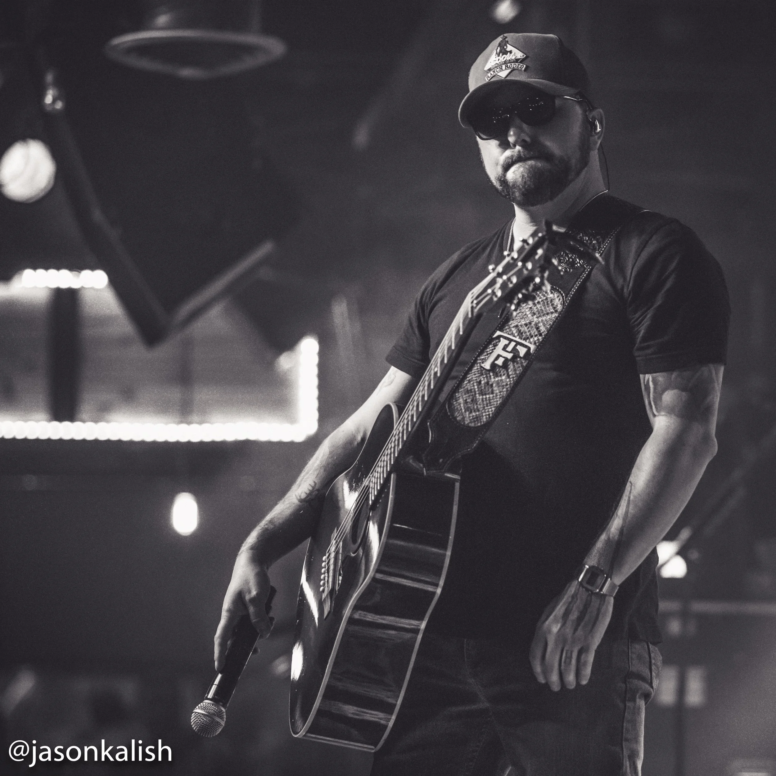 Tyler Farr: Quit Bein’ Country Acoustic tour with gavin hughes — Joe's ...