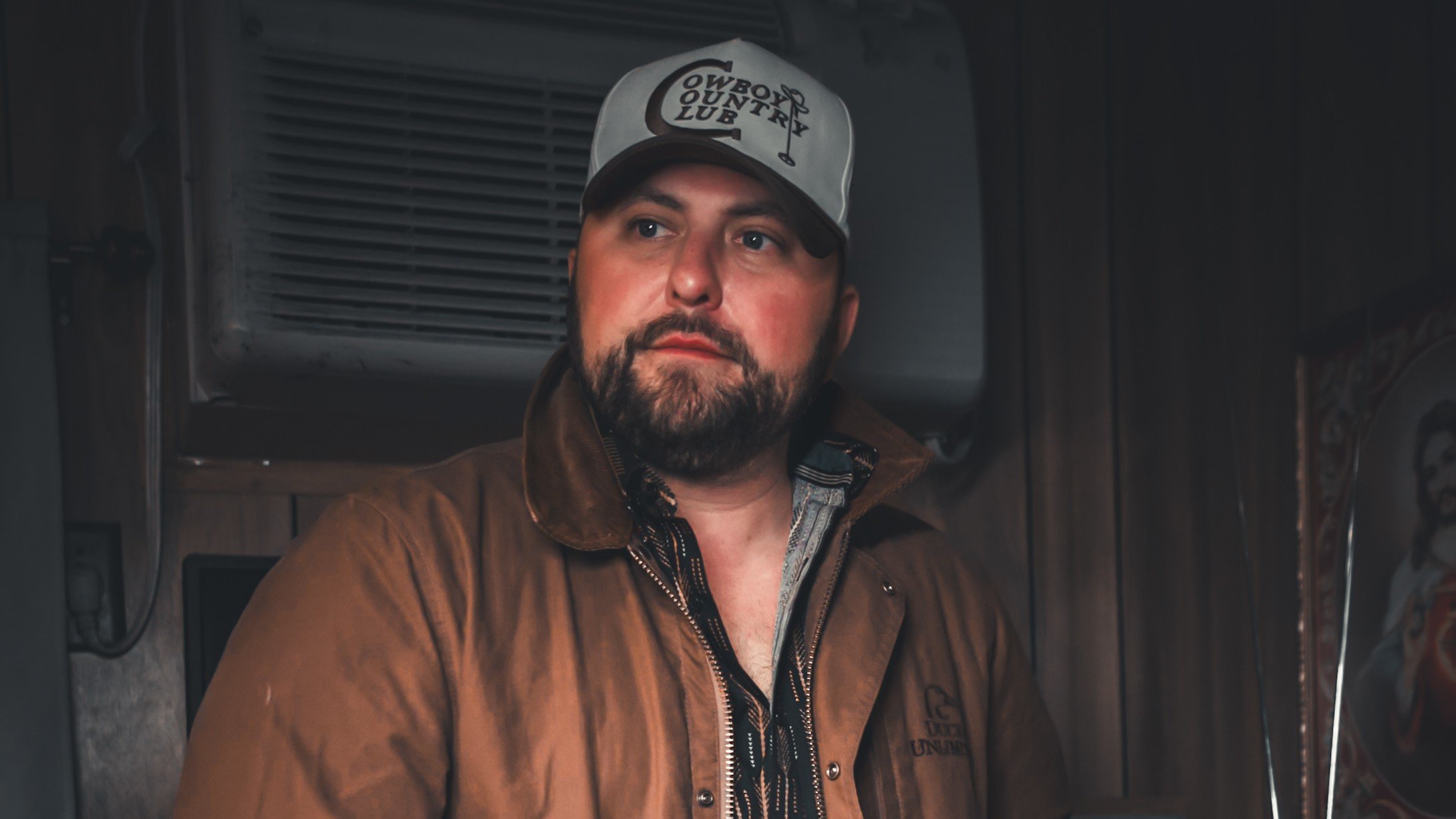 Photo of Tyler Farr