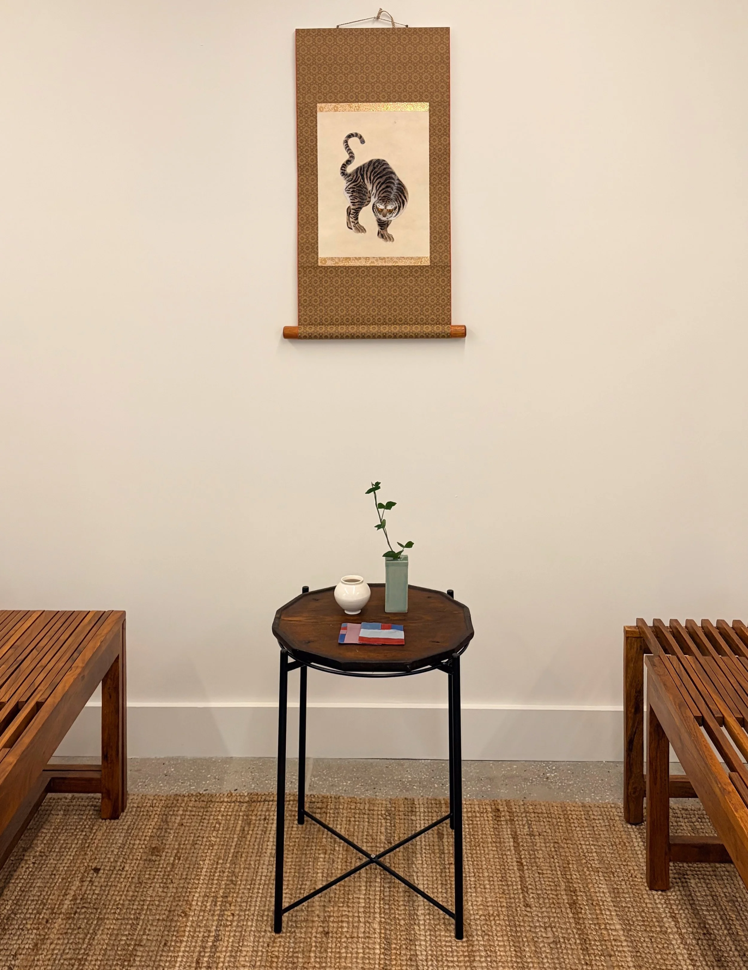 Every corner has a story.

Gamcho Acupuncture &amp; Wellness &middot; NYC

#koreanart #healingspace #nycwellness #gamchonyc