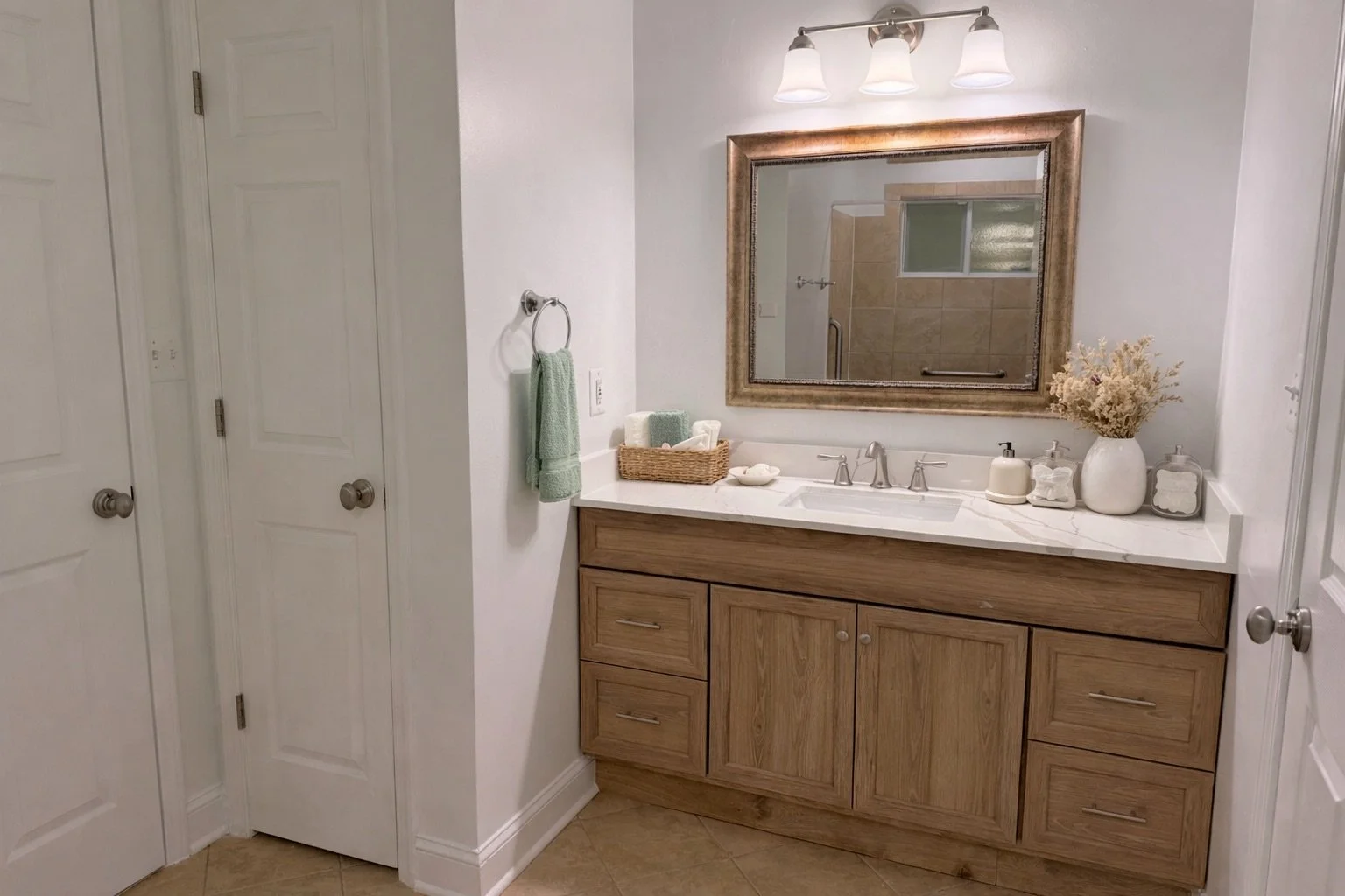 Private Suite 3 and 4 - Bathroom (Staged)