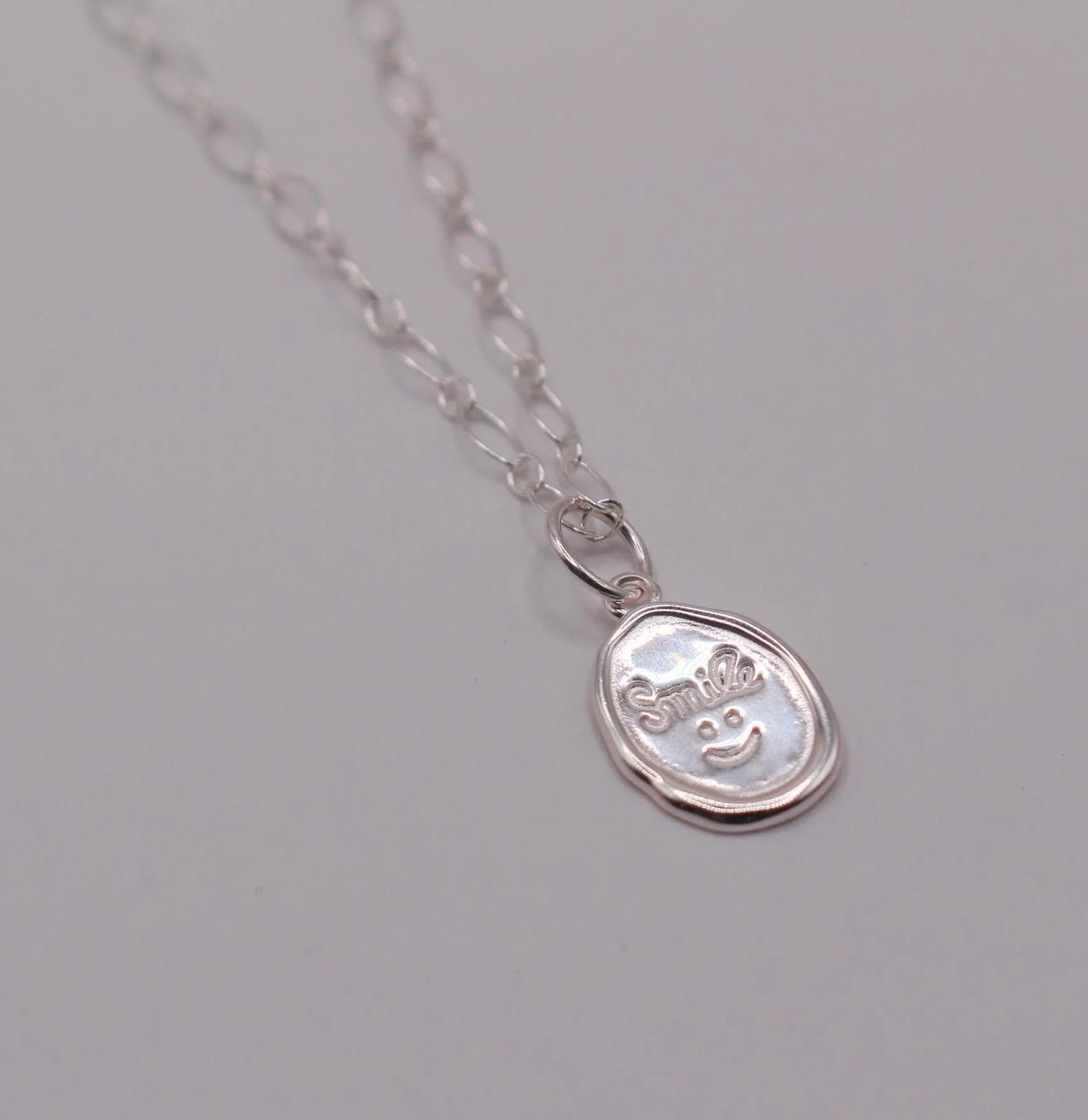 https://i.etsystatic.com/57106554/r/il/70cc8d/6767161527/il_fullxfull.6767161527_pgde.jpg