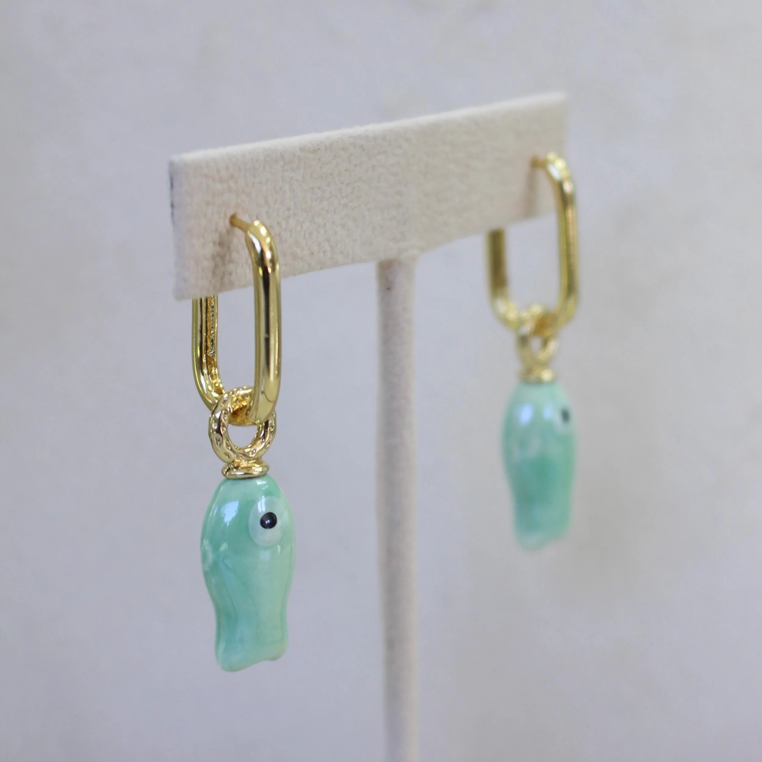 https://i.etsystatic.com/57106554/r/il/4106c0/7085732183/il_fullxfull.7085732183_21yt.jpg