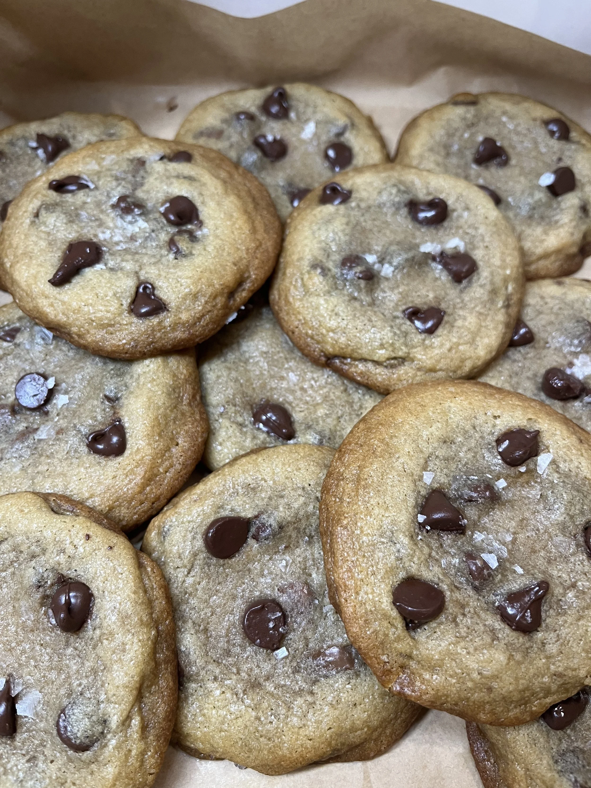 The BEST Chocolate Chip Cookie