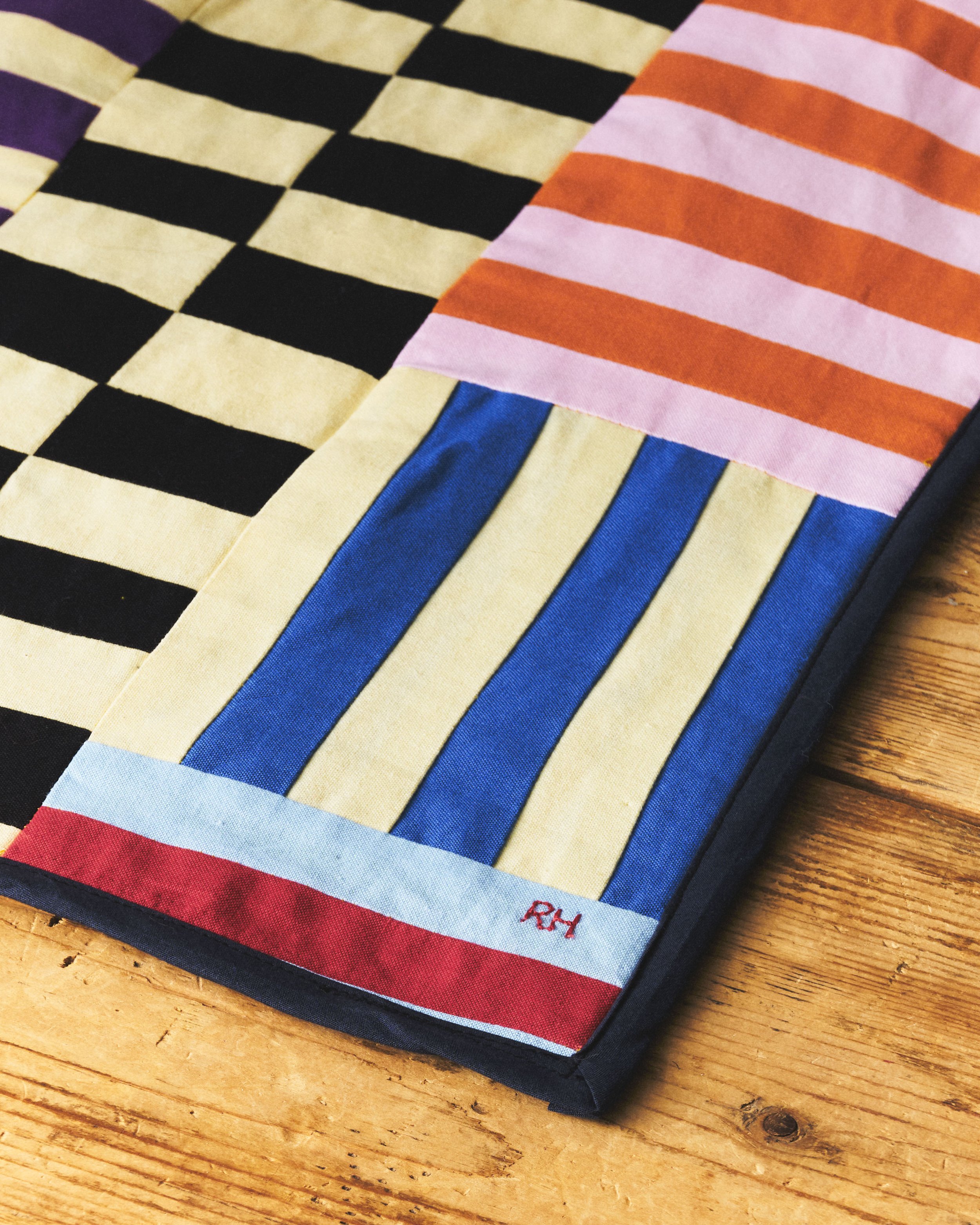 2633_0613_InformalGoods_TableRunner-06 copy.jpg