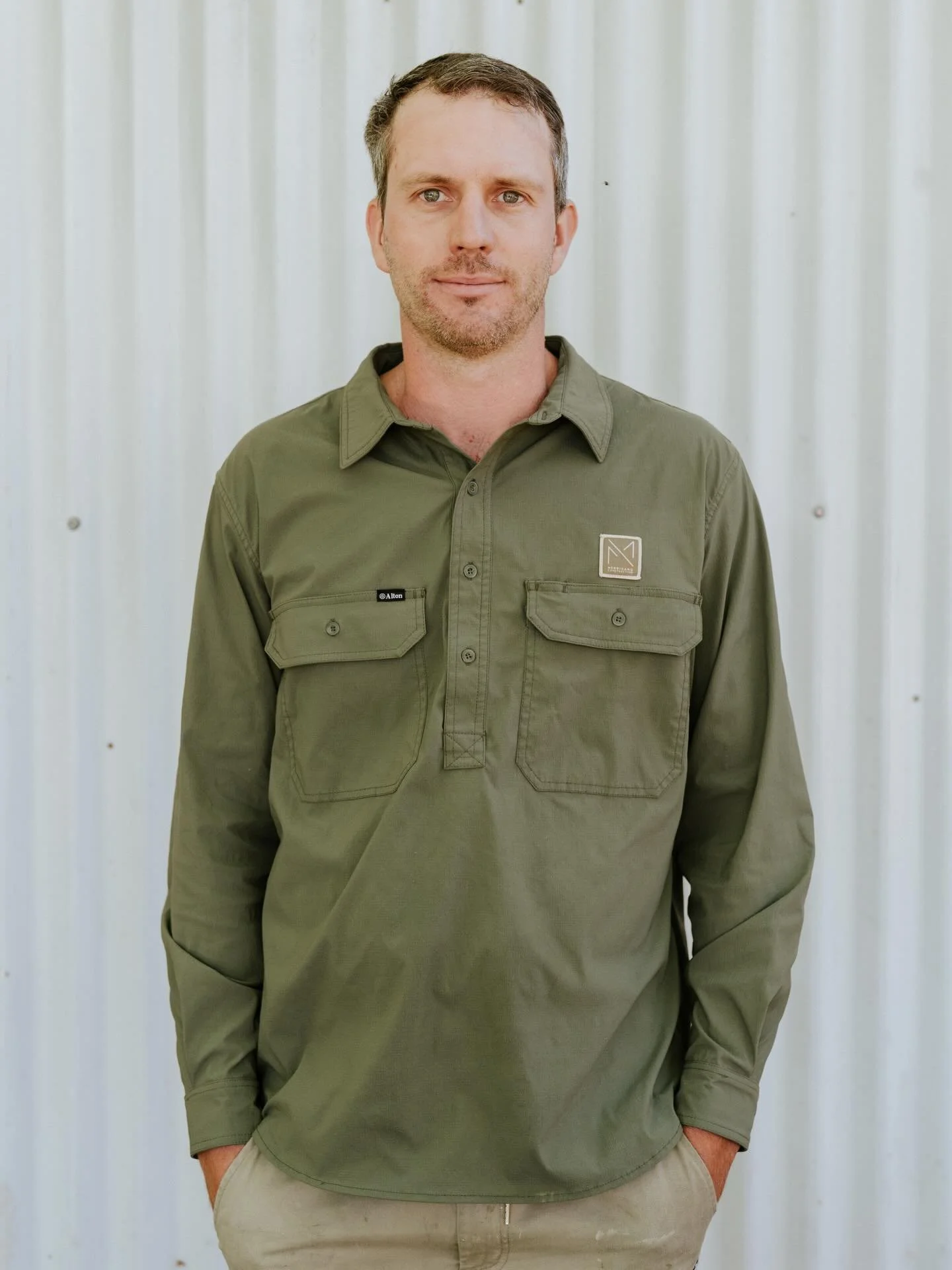 MEET THE MERRIGANG TEAM - Tom: Leading Hand

#southernhighlandsbuilder #merrigangconstruction #customrenovations #behindthebuild