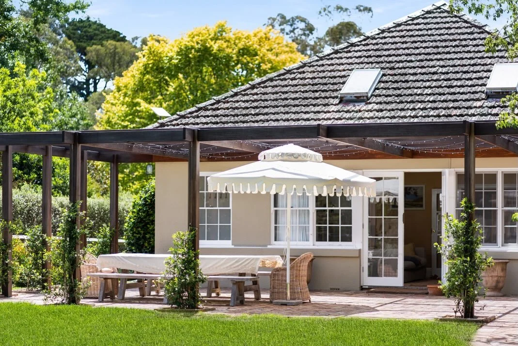 Brick paving to outdoor area.

#southernhighlandsbuilder #merrigangconstruction #customrenovations #behindthebuild
