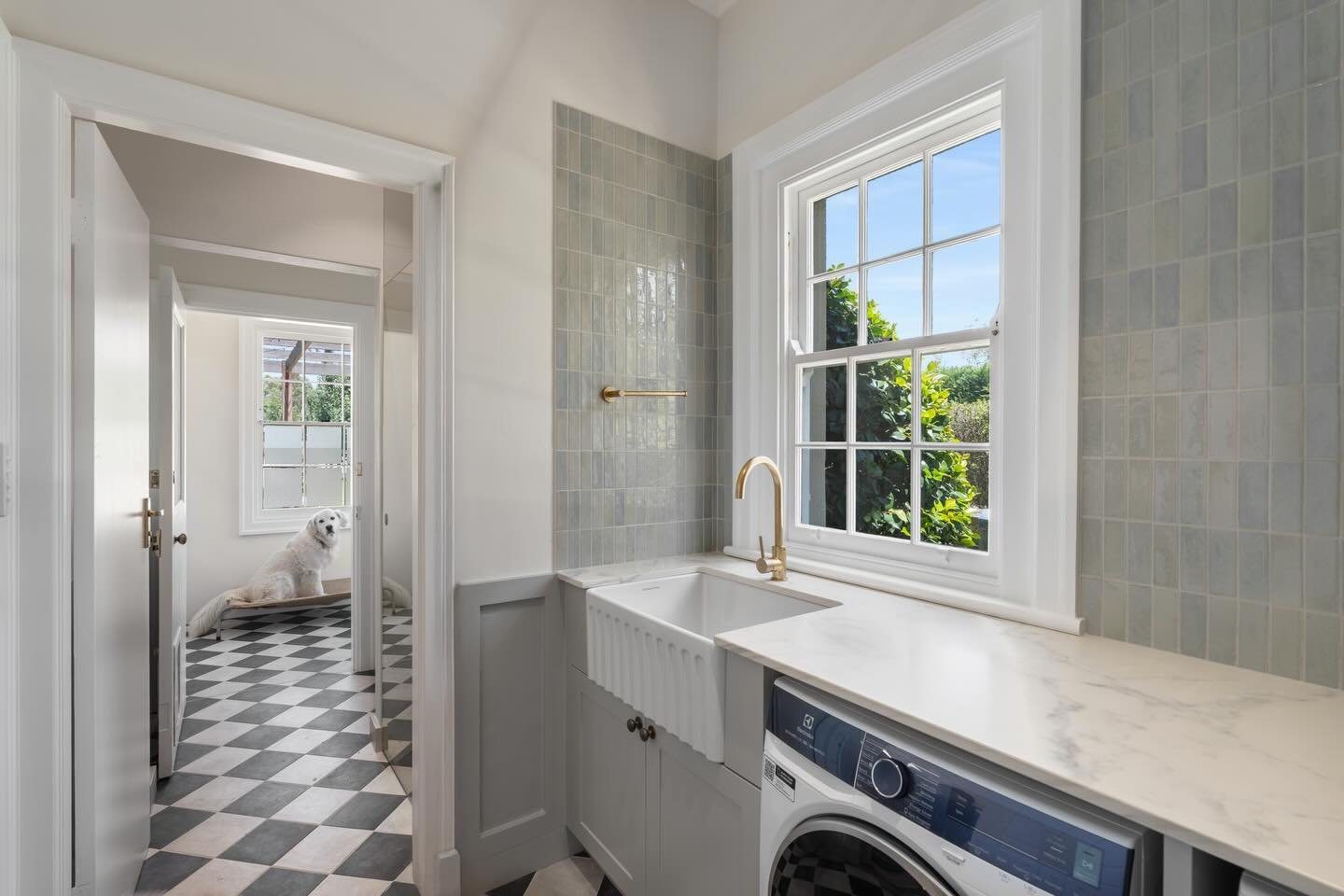 We think Frank loves the new space. 

#southernhighlandsbuilder #merrigangconstruction #customrenovations #behindthebuild