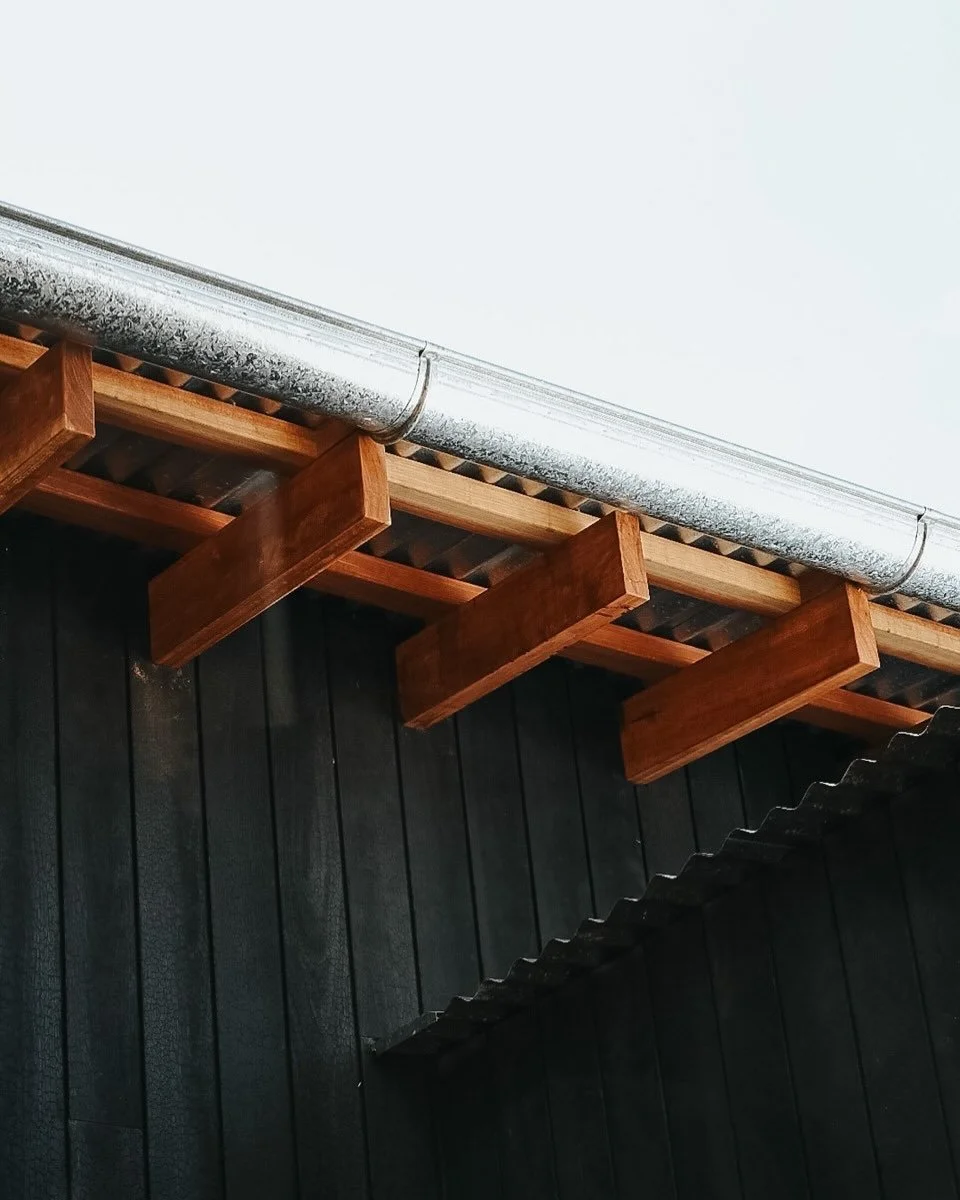 Cladding has started at Kangaroo Valley!

Our charred timber cladding is set to completely transform the look of this place, bringing a whole new level of character to the build.

Plenty more to come!