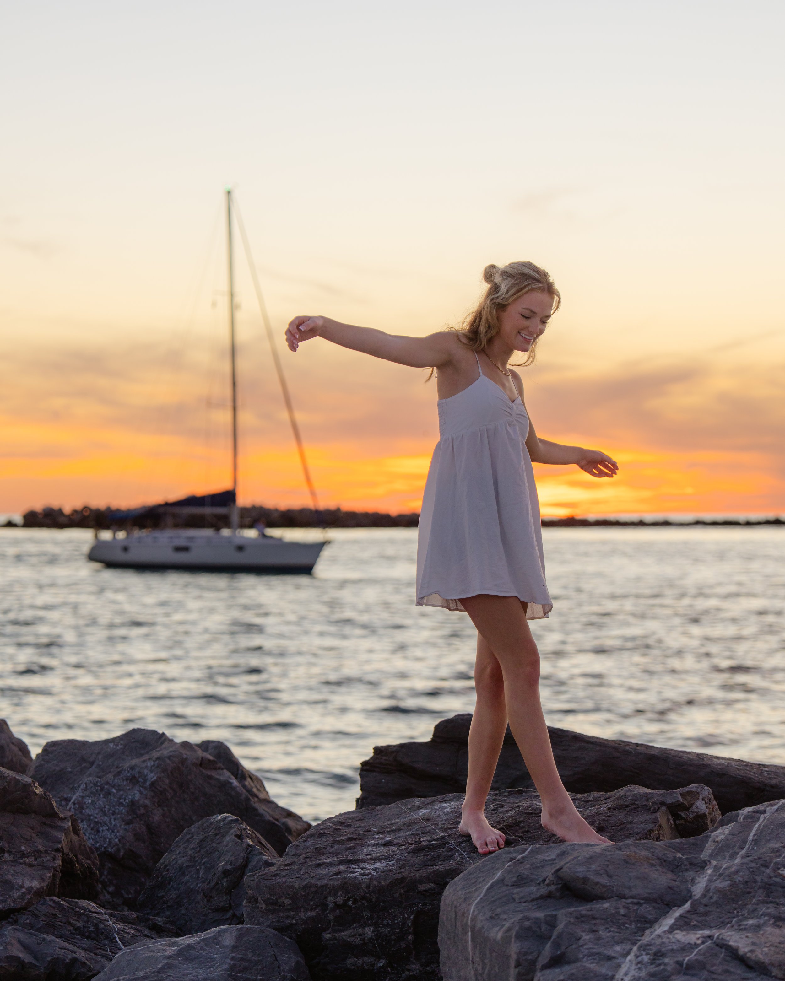 Portrait photo of a woman on the beach at sunset. Destin, Florida Photographer, 30A Photographer, Senior Photos Destin Florida, Senior Photos 30A