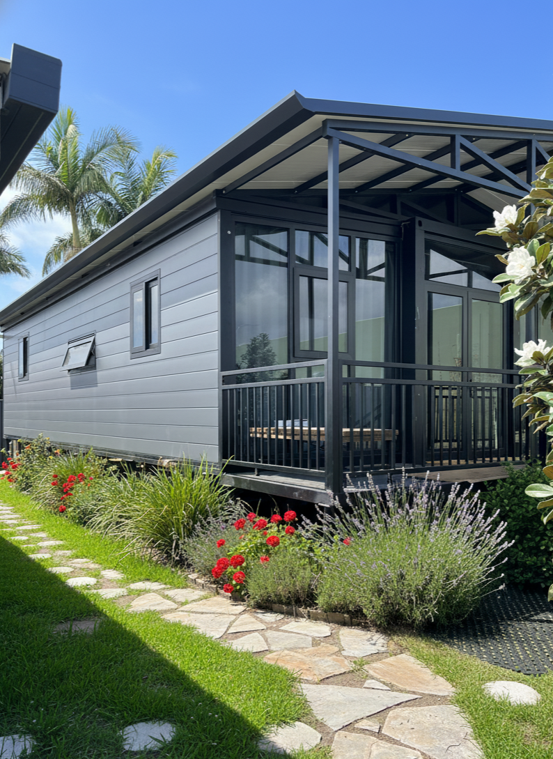 An Image of a 270 40ft Palm Beach