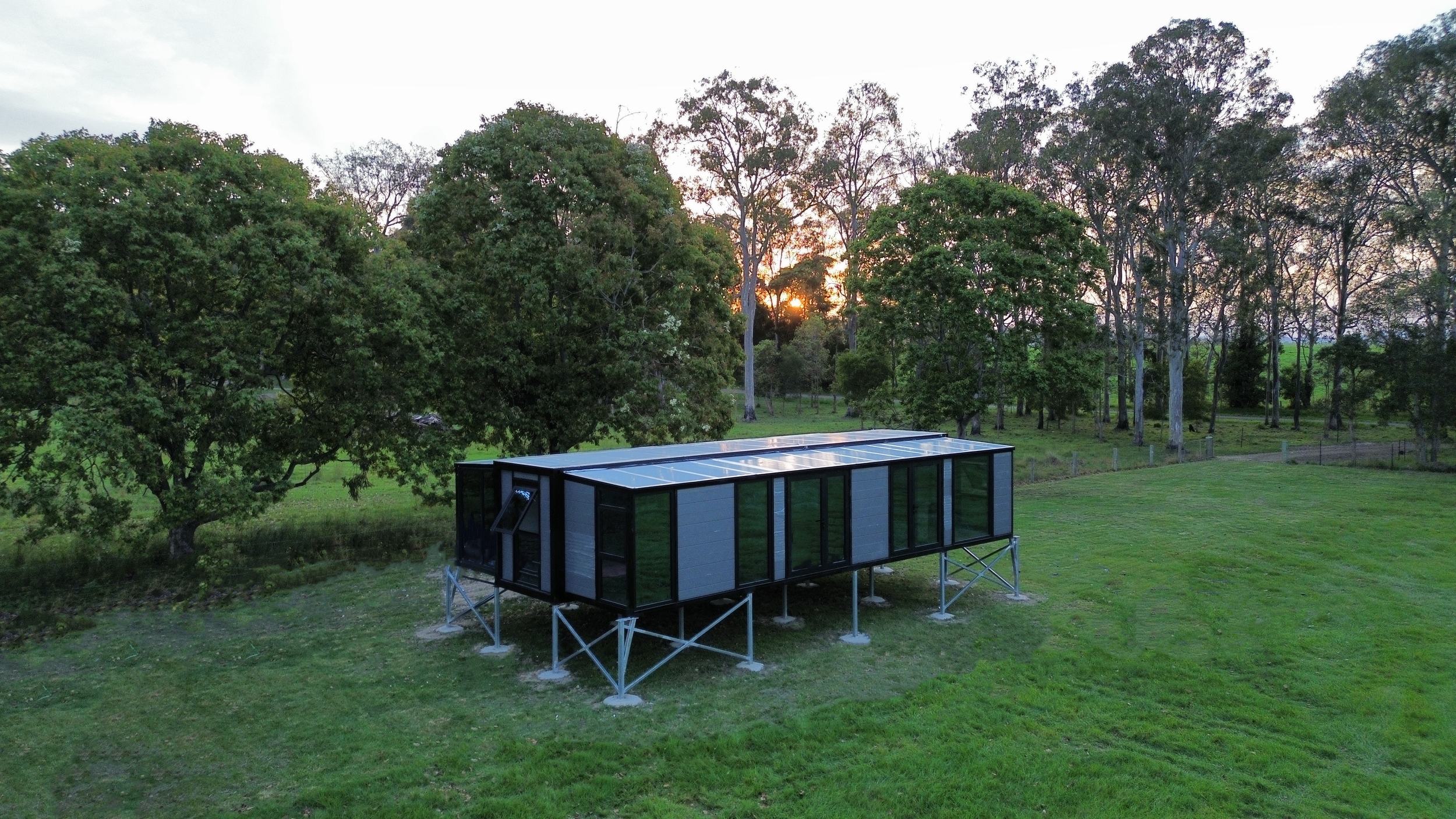 An image of the 40ft 220 Series 