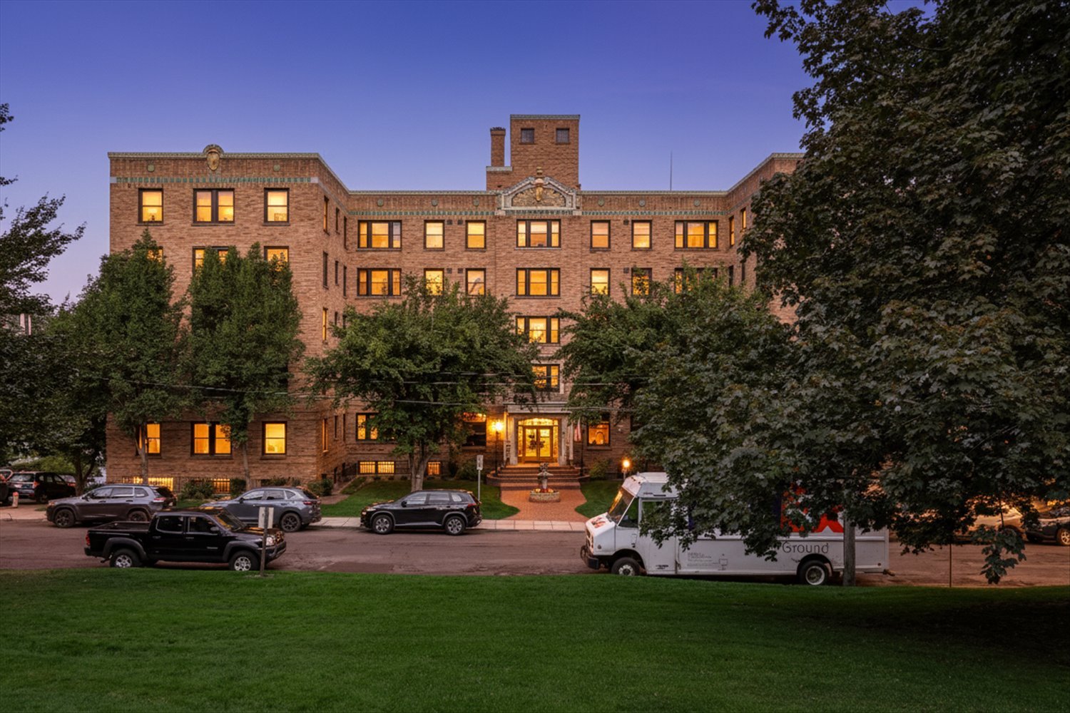 RVT Exterior Web Res 26.png