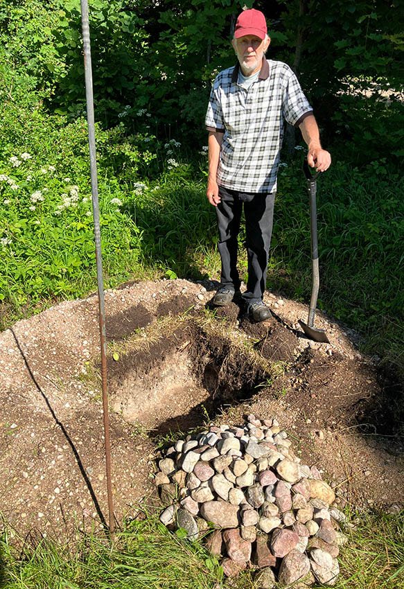 Erichin puutarhassa maa on aika kivistä.