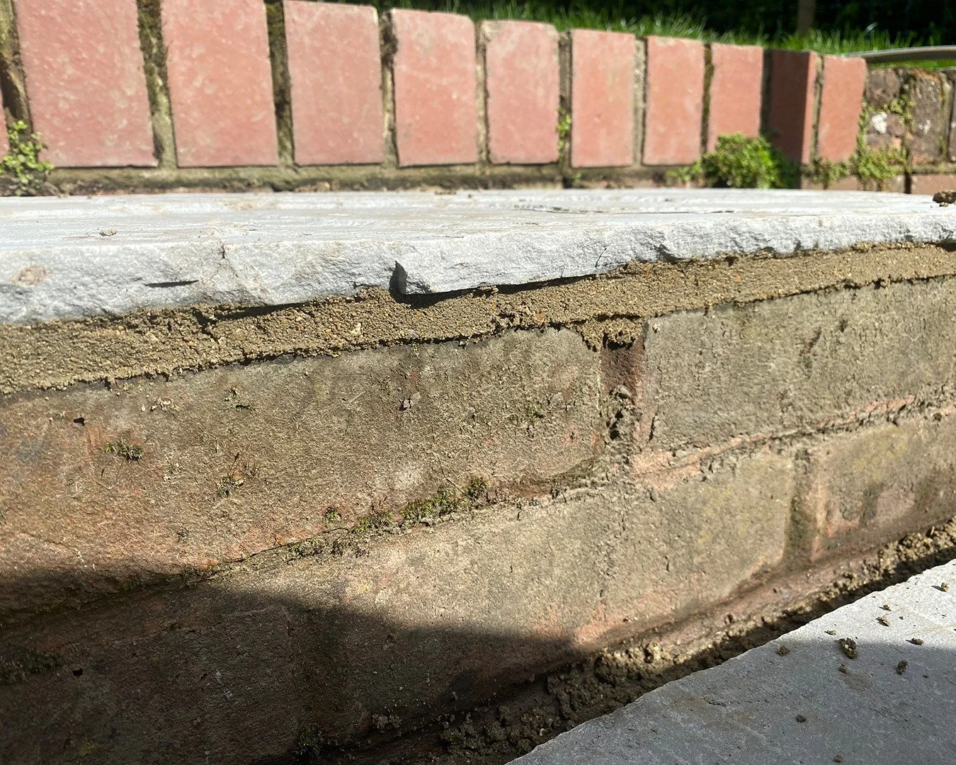 Garden Step Refresh &ndash; New Paving Slabs.

These garden steps were ready for a little upgrade, so I laid new paving slabs to give them a cleaner, safer and more solid finish.
A small change, but it immediately lifts the whole space &mdash; and ma