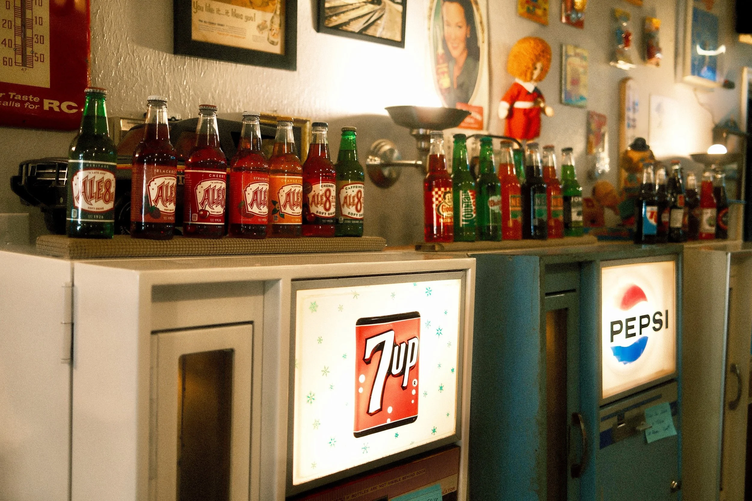 Stopped by C&amp;O Depot Ice Cream in Clifton Forge and it felt like stepping back in time in the best way. Old soda machines, retro decor, and an old-school ice cream shop atmosphere that&rsquo;s hard to find anymore.

We spent almost an hour going 