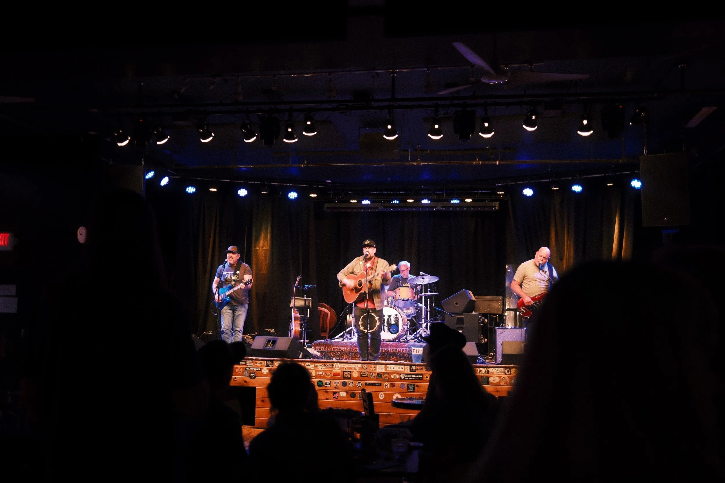 We ended up at @dogtownroadhouse in Floyd, Virginia and got to listen to Matt Mullins &amp; The Bring Downs play while eating pizza and hanging out with good people. Matt&rsquo;s not only a talented musician, but also a music teacher, and hearing the