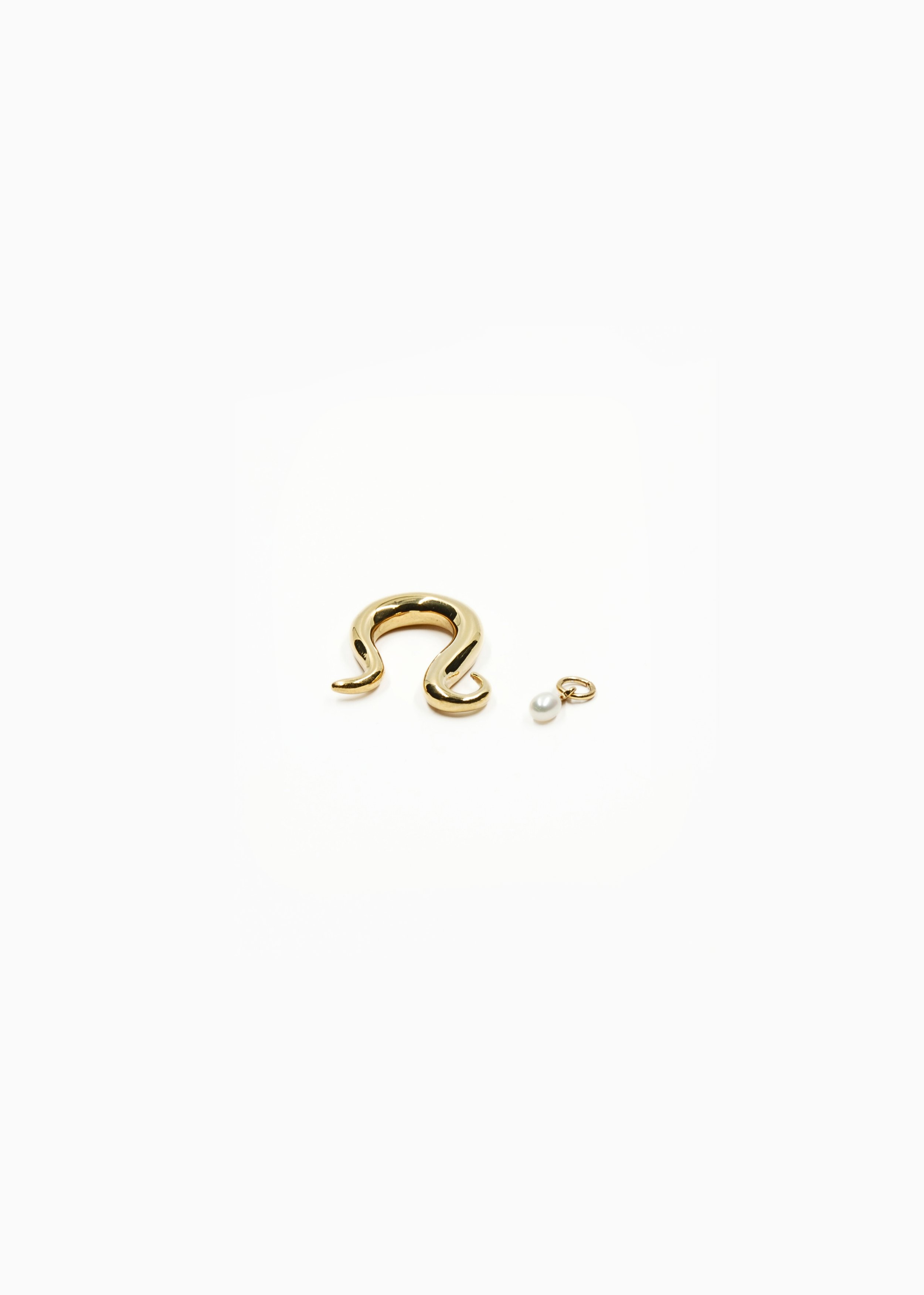 sculpted-anatomy-maxi-earcuff-1c.jpg