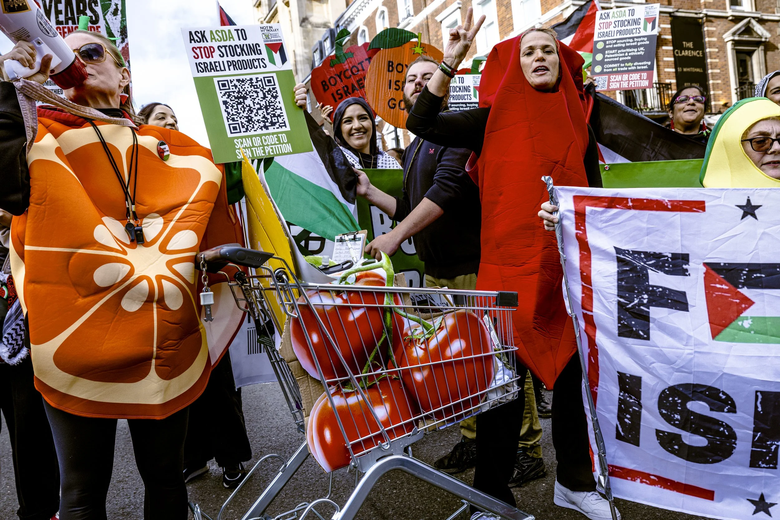 261010_RichardBayfield_march for Palestine-32.jpg