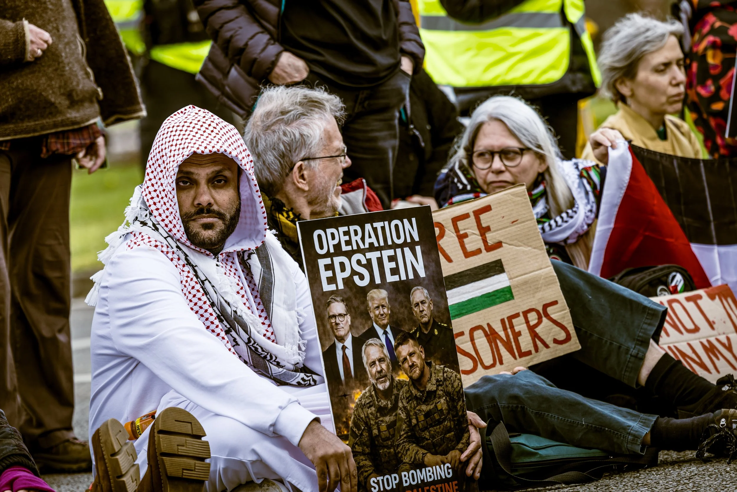 260404_RichardBayfield_lakenheath Blockade-11.jpg