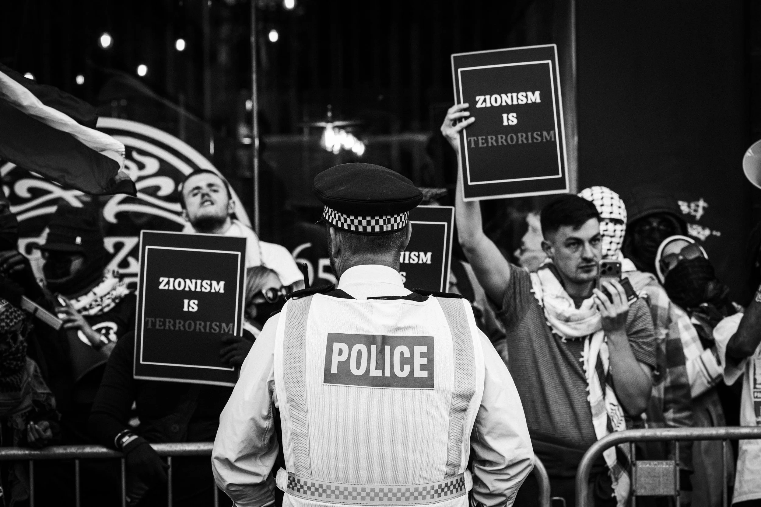 260422_RichardBayfield_Euston Road-14.jpg