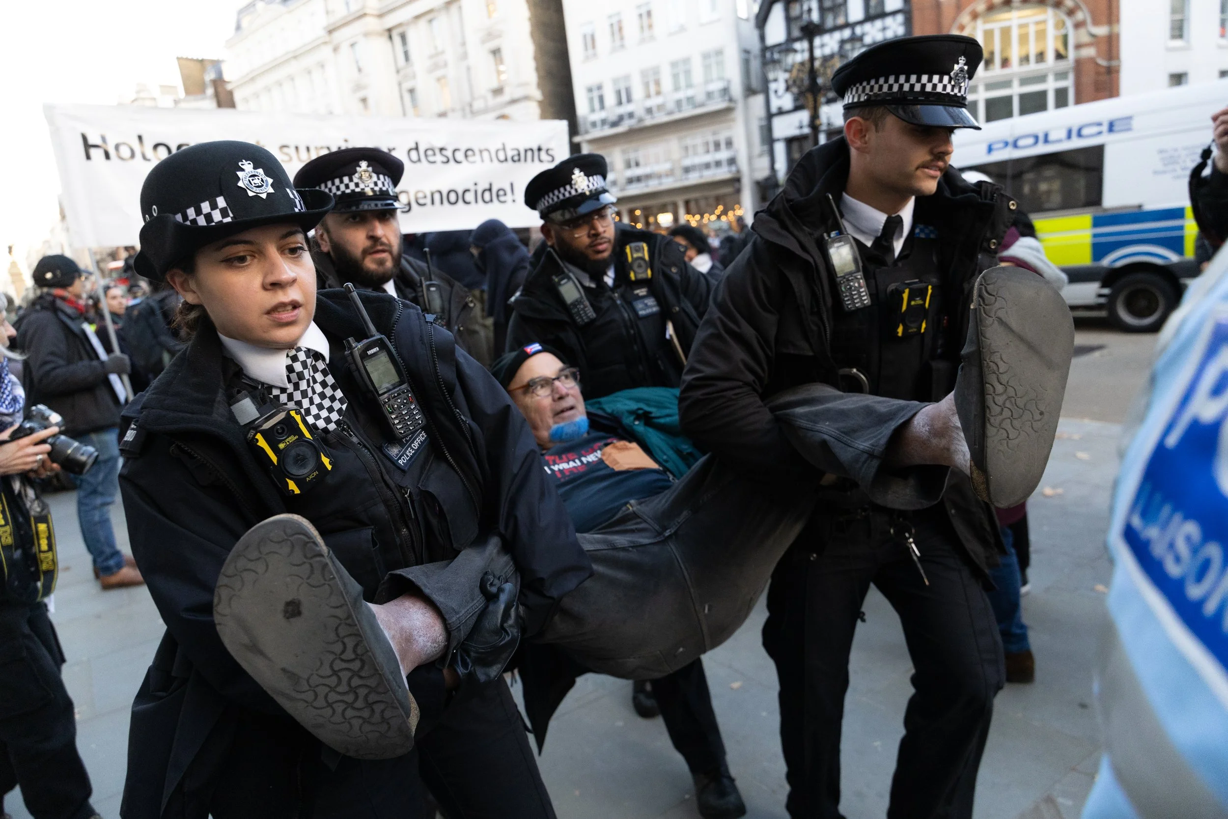 251123-RichardBayfield-Royal Court of Justice-33.jpg