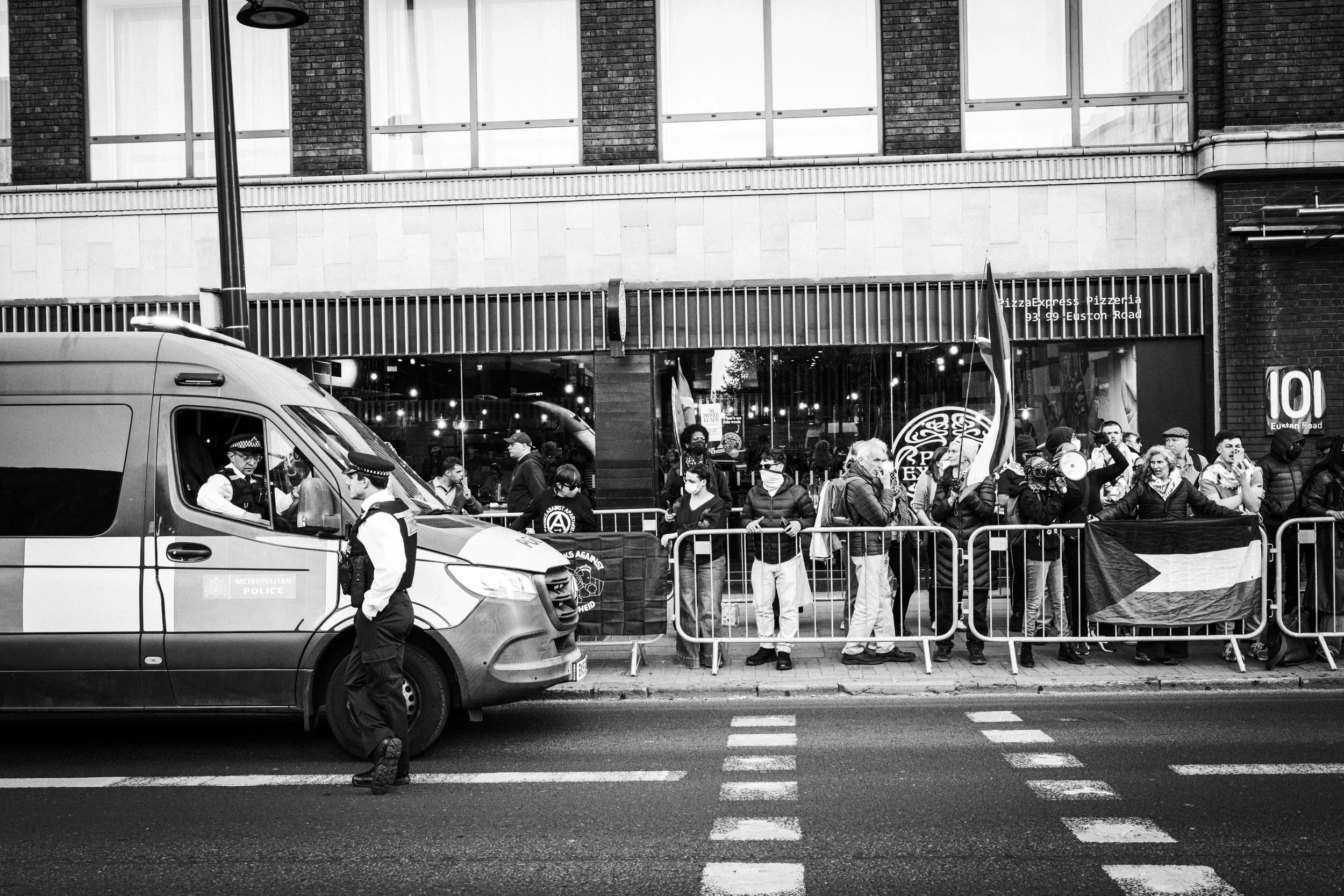 260422_RichardBayfield_Euston Road-6.jpg