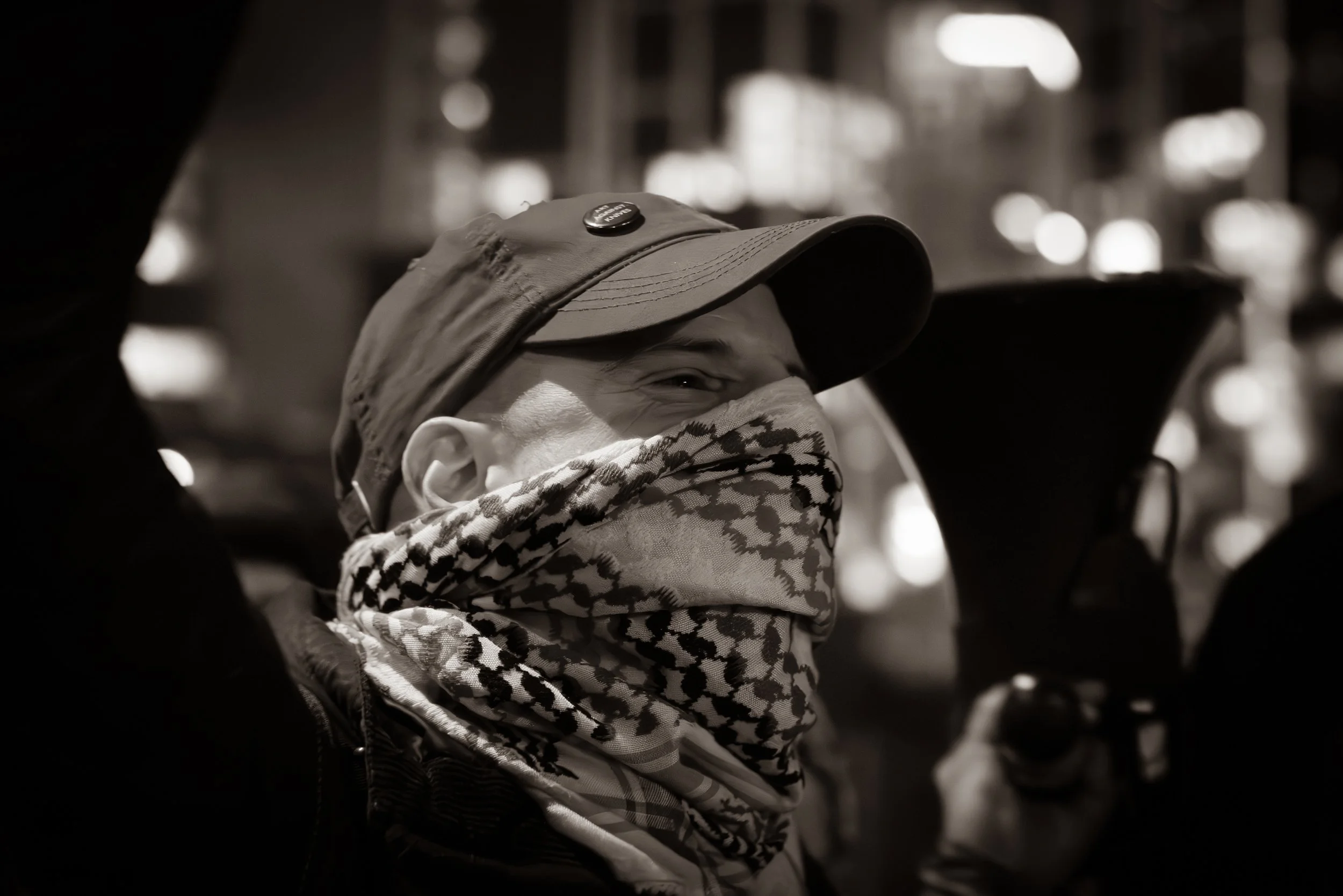 241231-RichardBayfield-Vauxhall Bridge-2.jpg