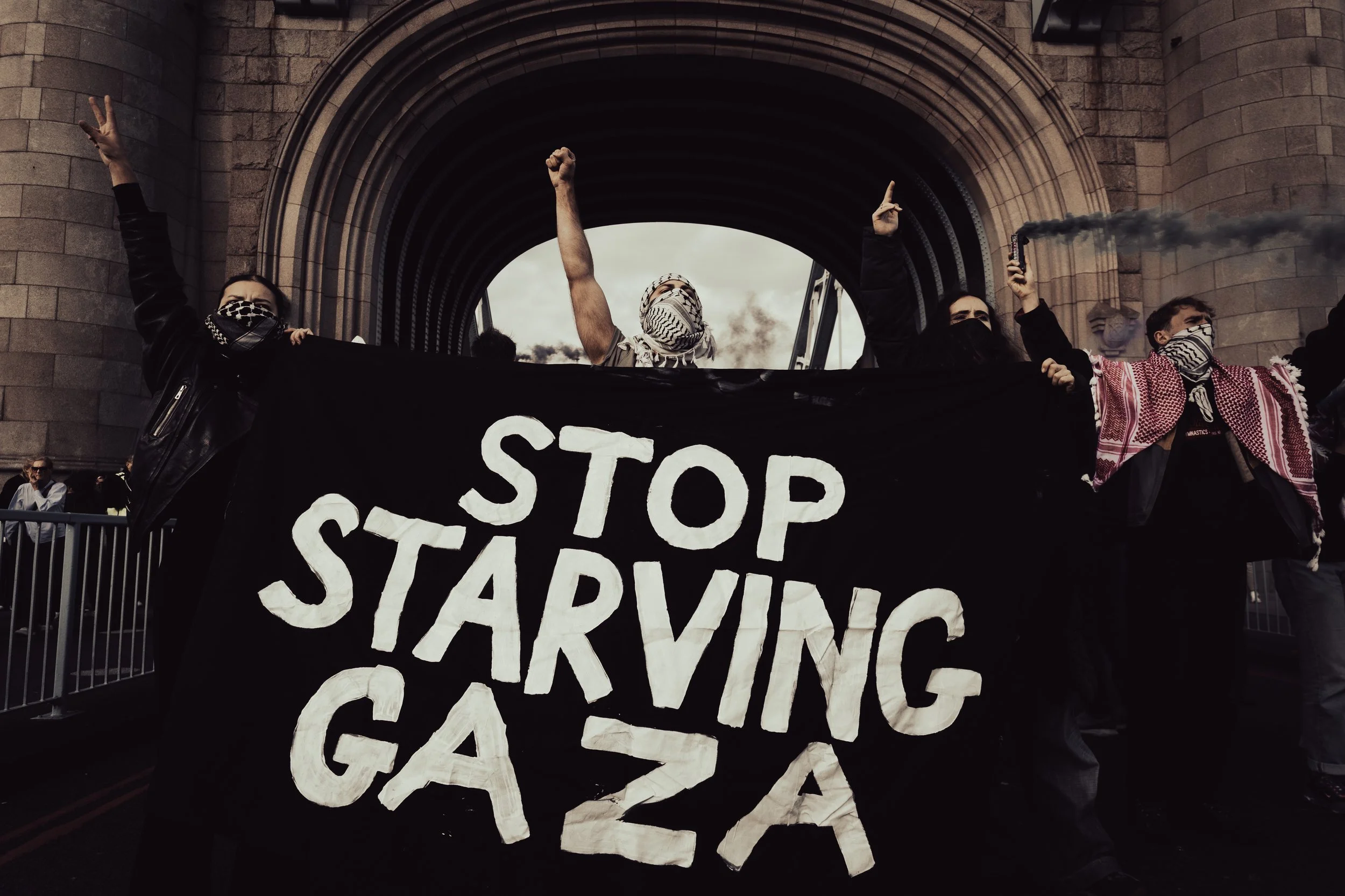 251007-RichardBayfield-Tower Bridge, London, UK-11.jpg