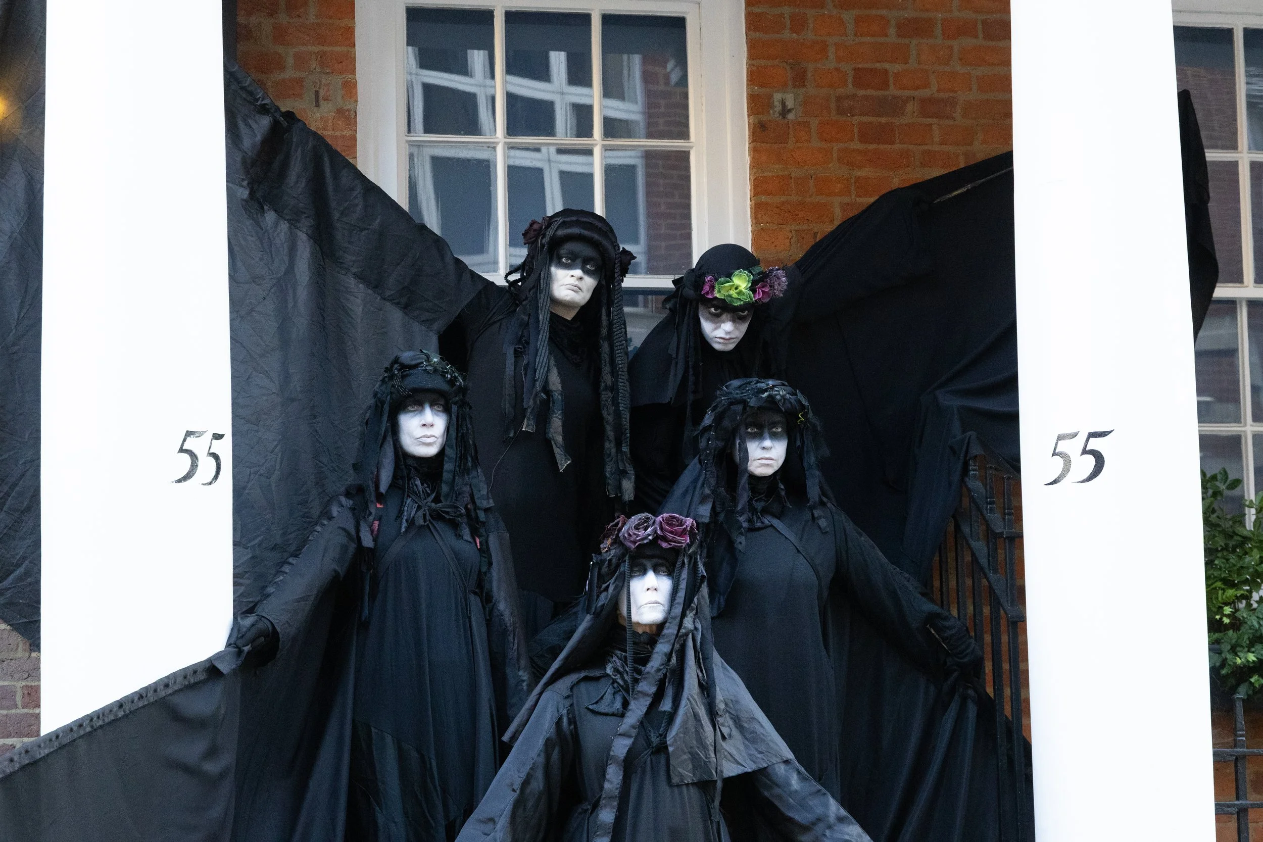 251217-Close The Door-RichardBayfield-19.jpg