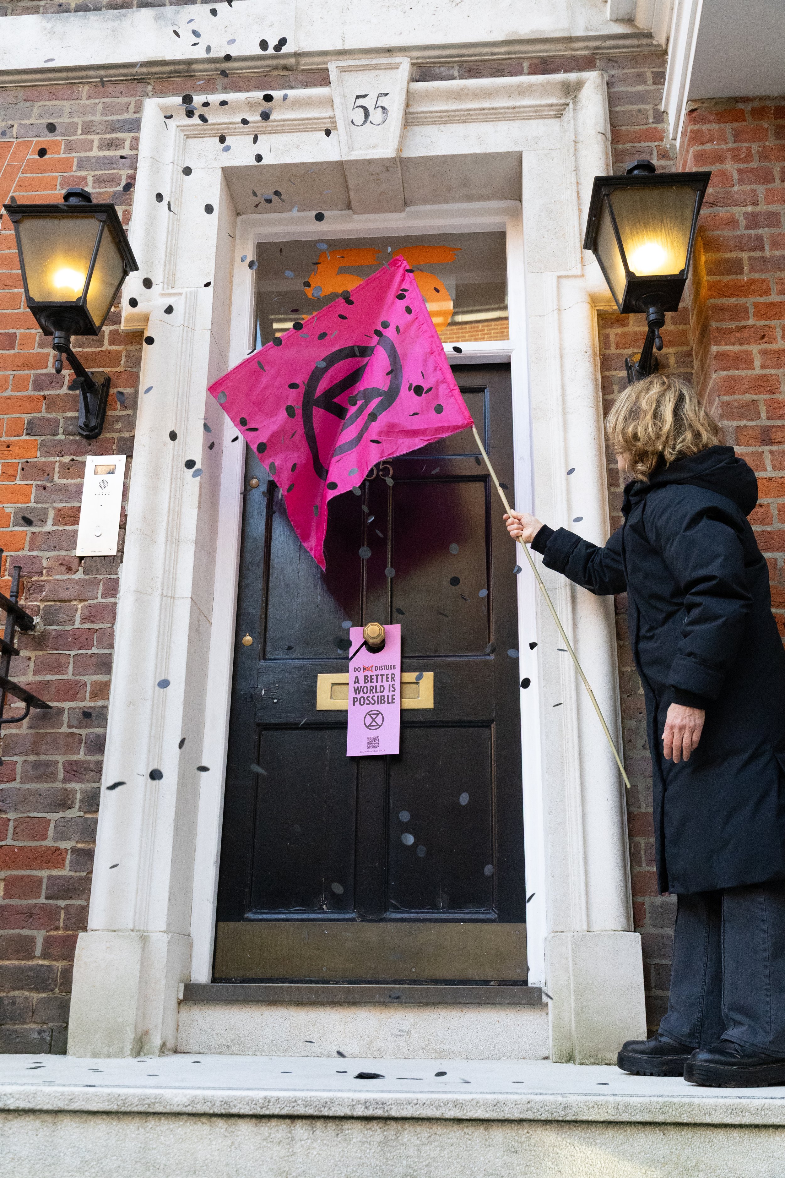 251217-Close The Door-RichardBayfield-25.jpg