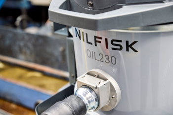 Nilfisk Oil230 Industrial Vacuum