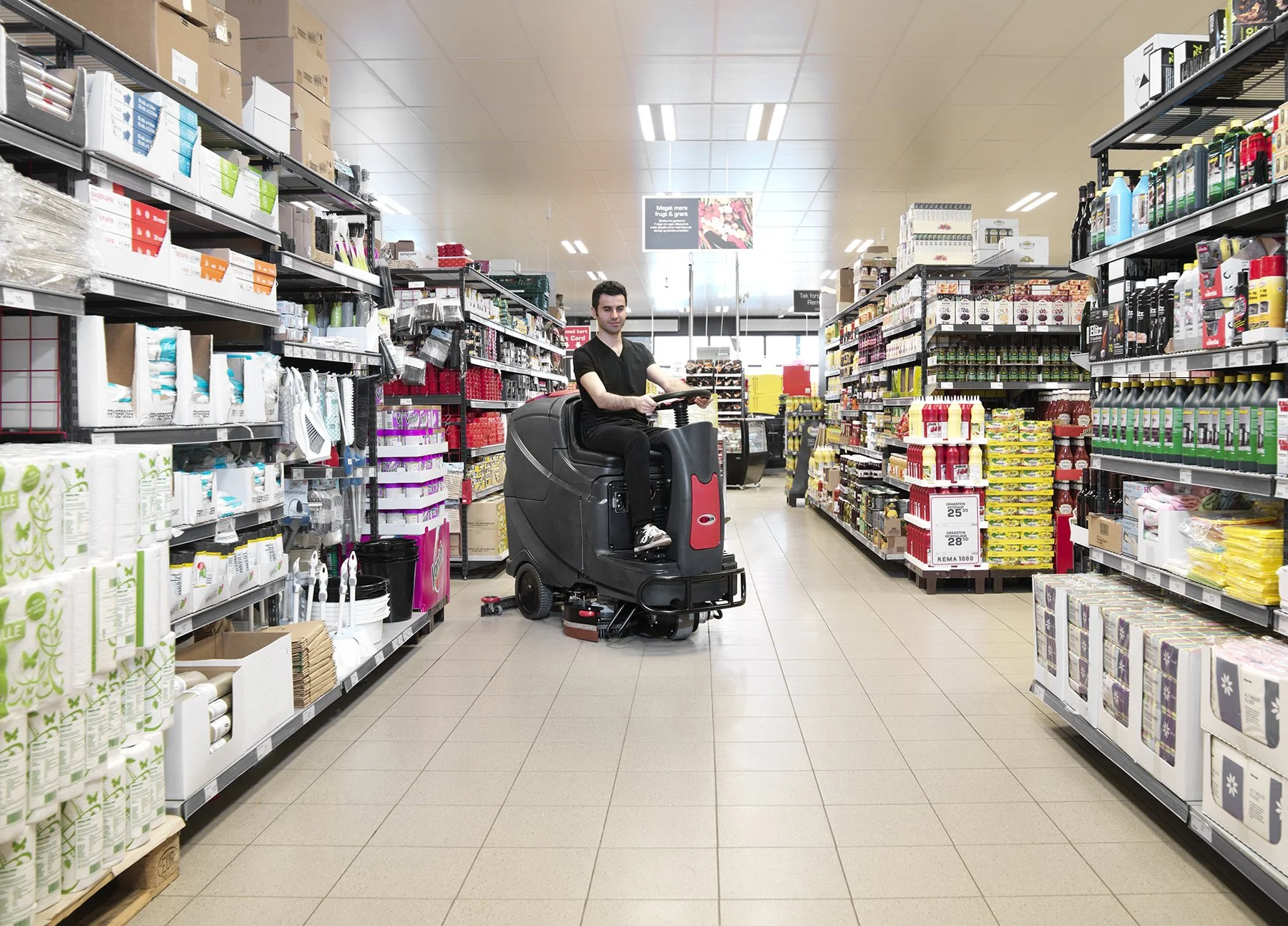 Scrubber Dryers for Retail and Supermarkets