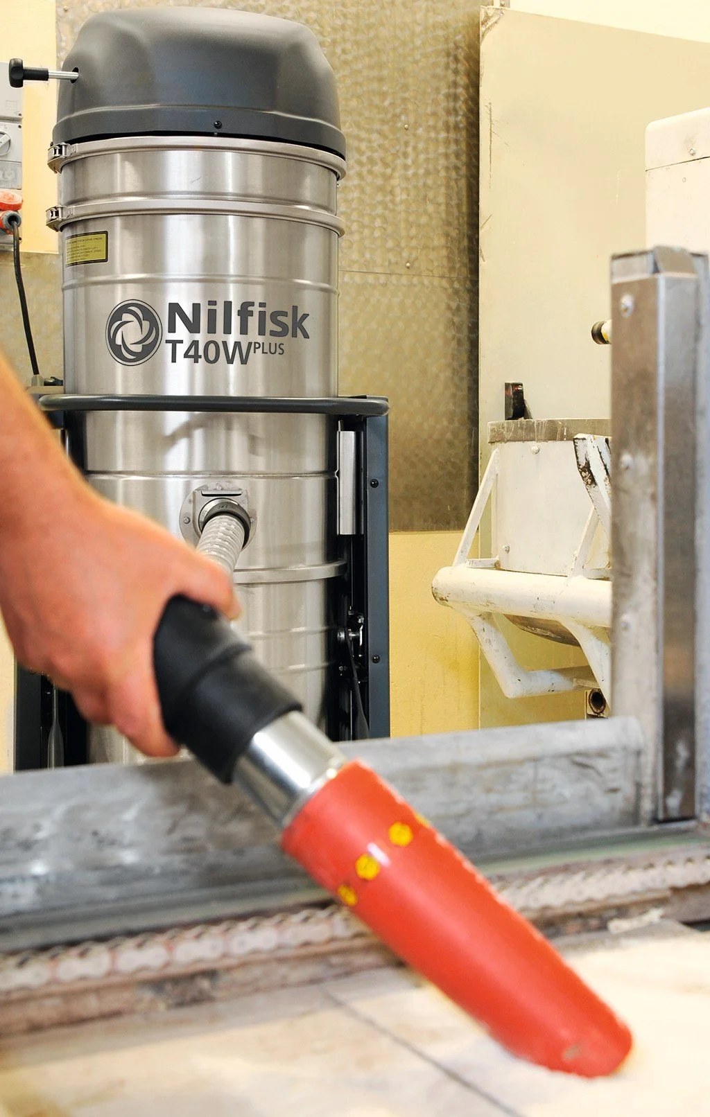 Nilfisk T40W Plus Industrial Vacuum