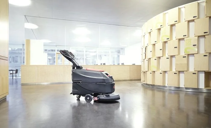 Refurbished floor sweeper